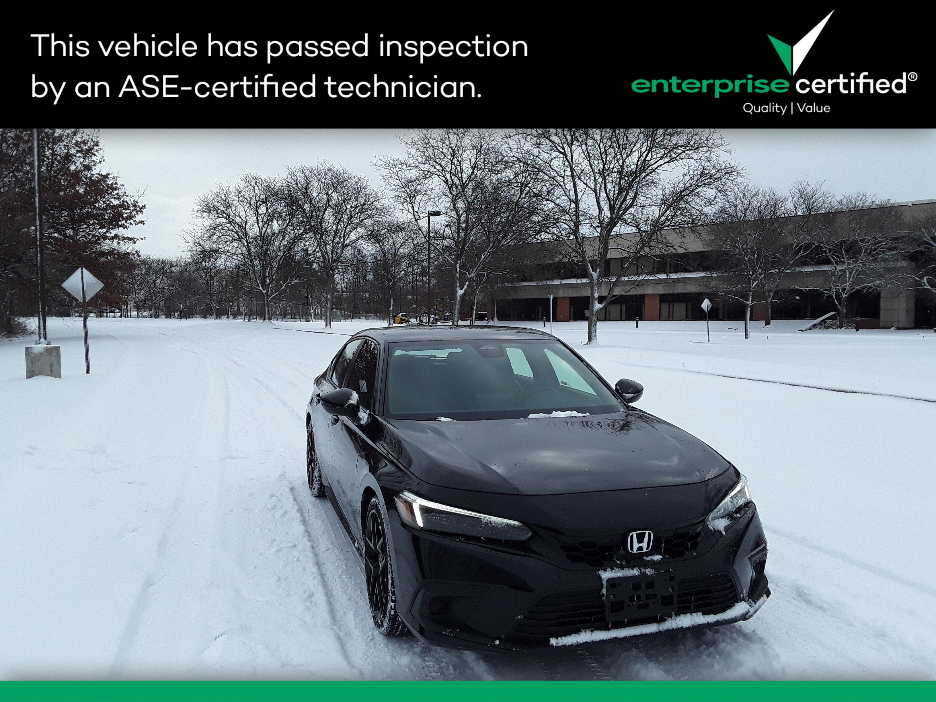 2024 Honda Civic Hatchback Sport's photo