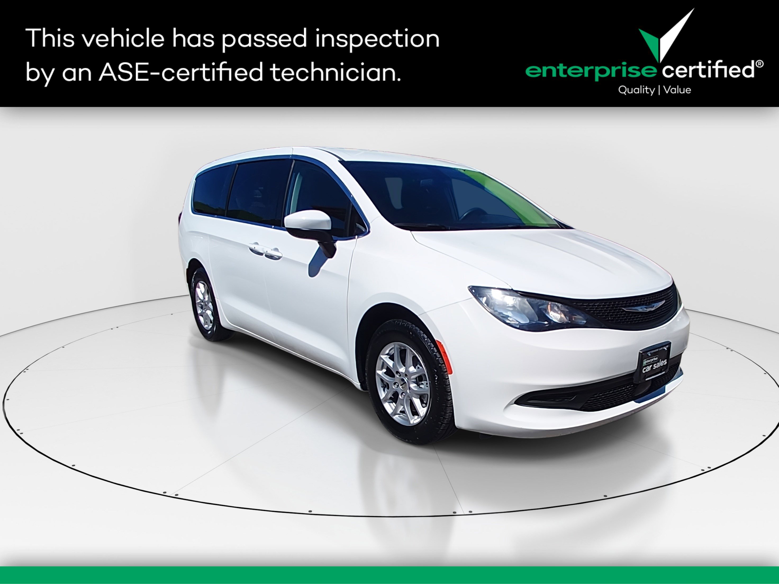 Used 2022 Chrysler Voyager LX FWD