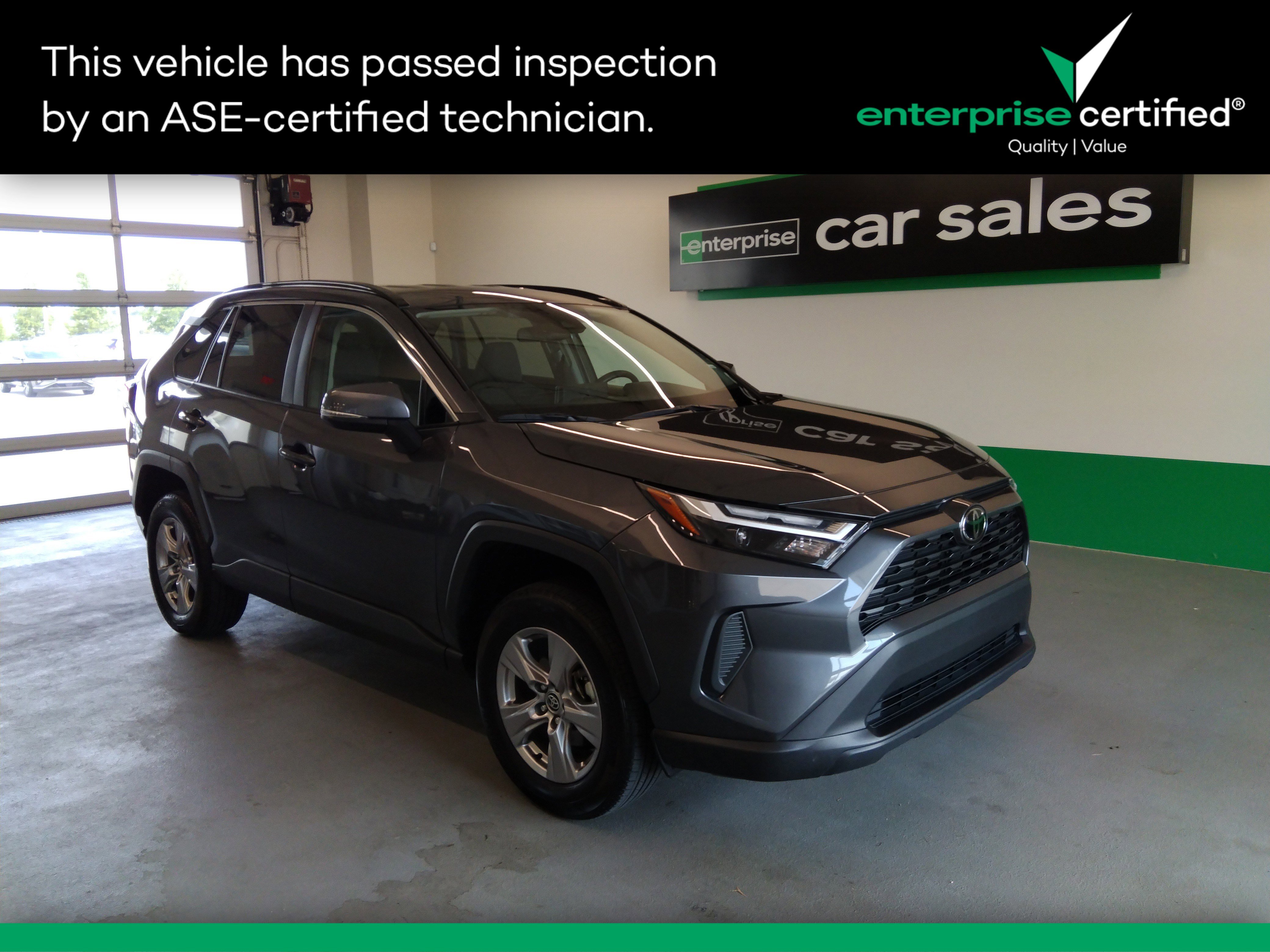 2023 Toyota RAV4 XLE FWD