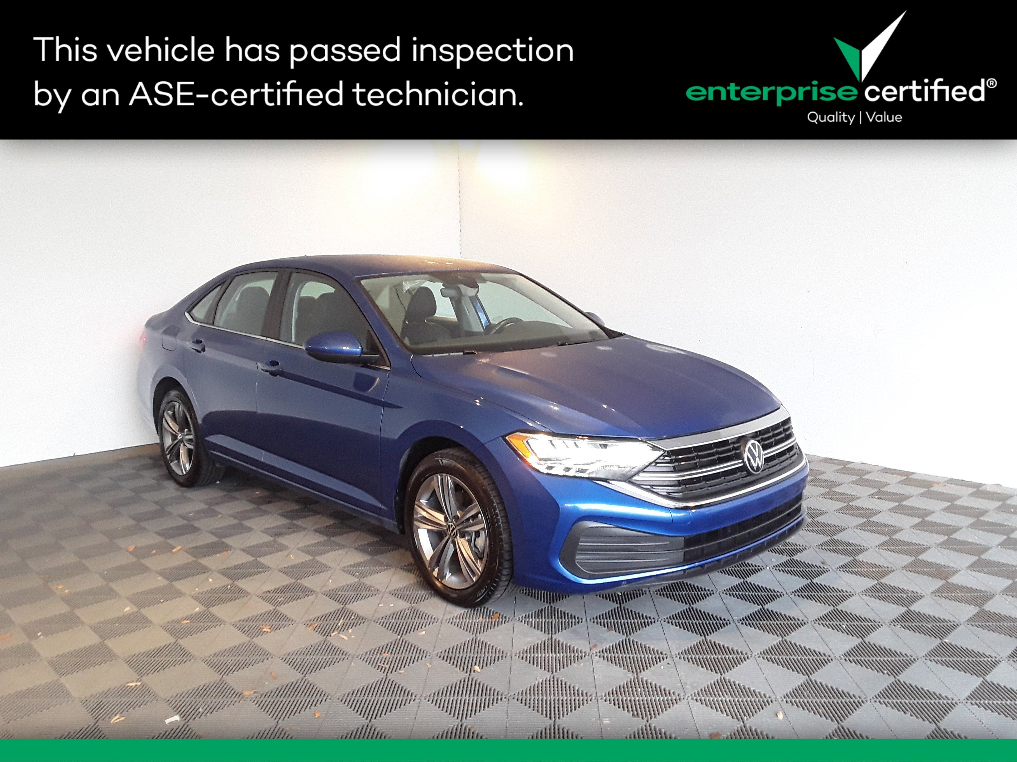 2024 Volkswagen Jetta SE Auto