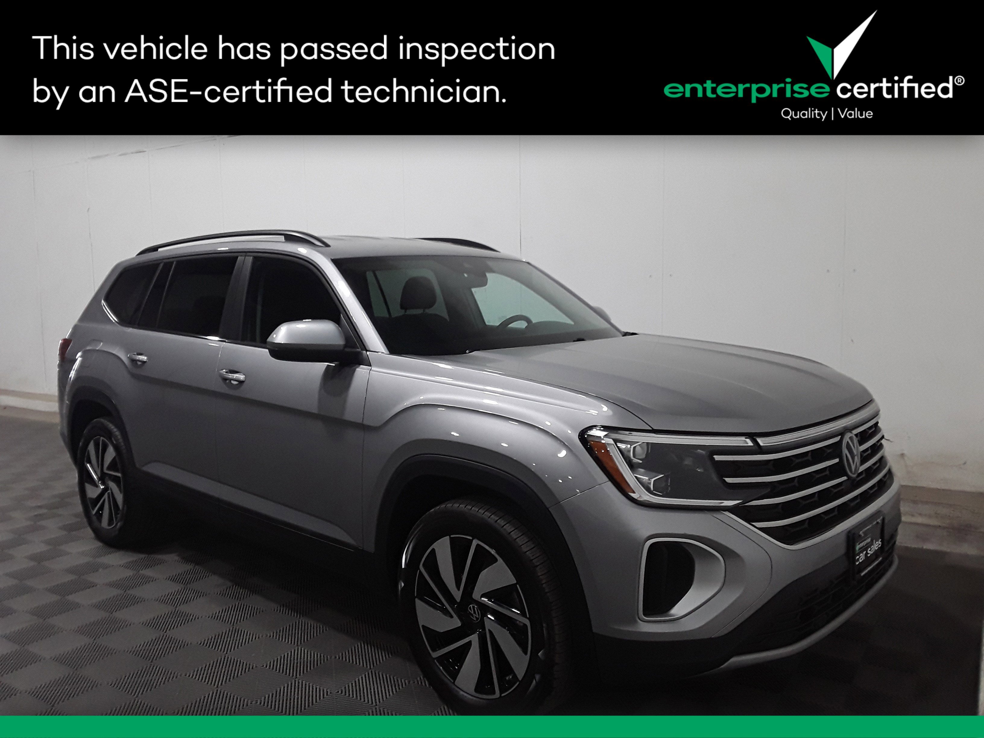Used 2024 Volkswagen Atlas 2.0T SE w/Technology 4MOTION