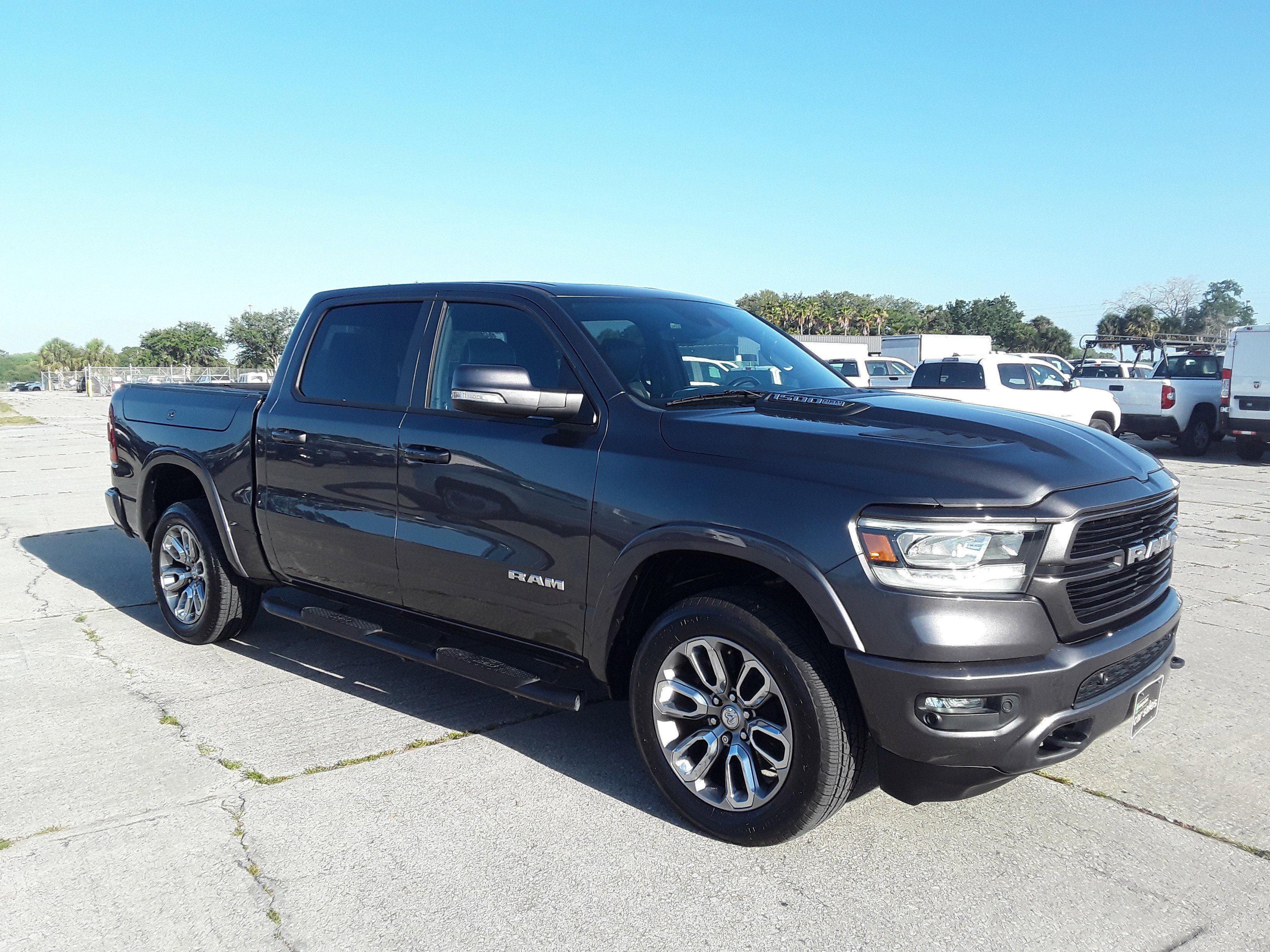 2021 Ram 1500 Laramie 4x4 Crew Cab 5'7