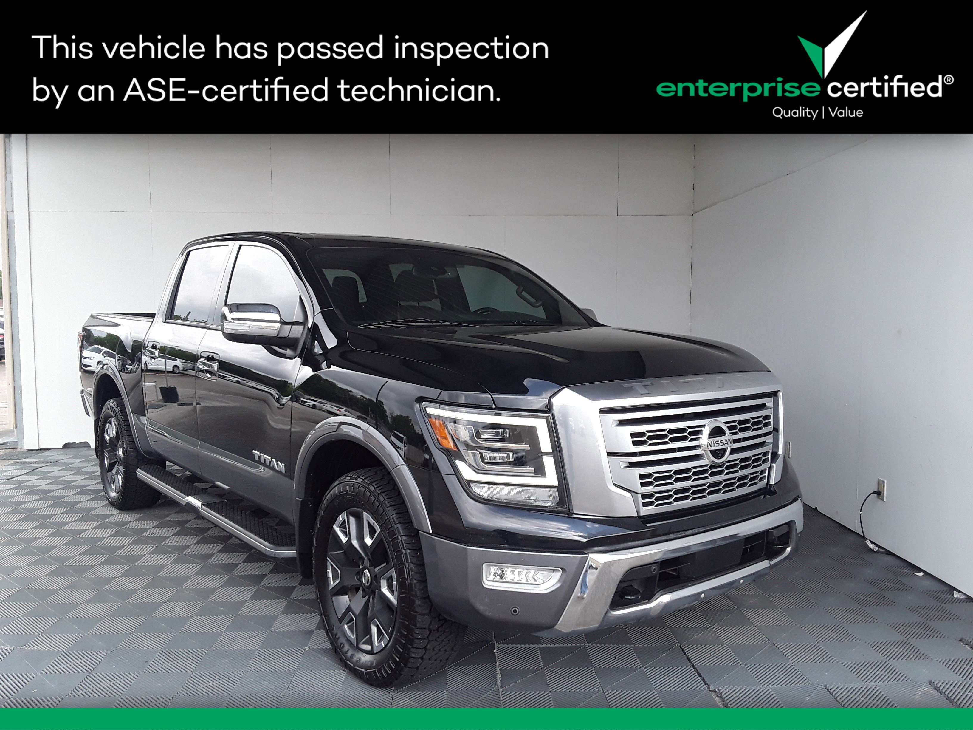 2022 Nissan Titan 4x4 Crew Cab Platinum Reserve
