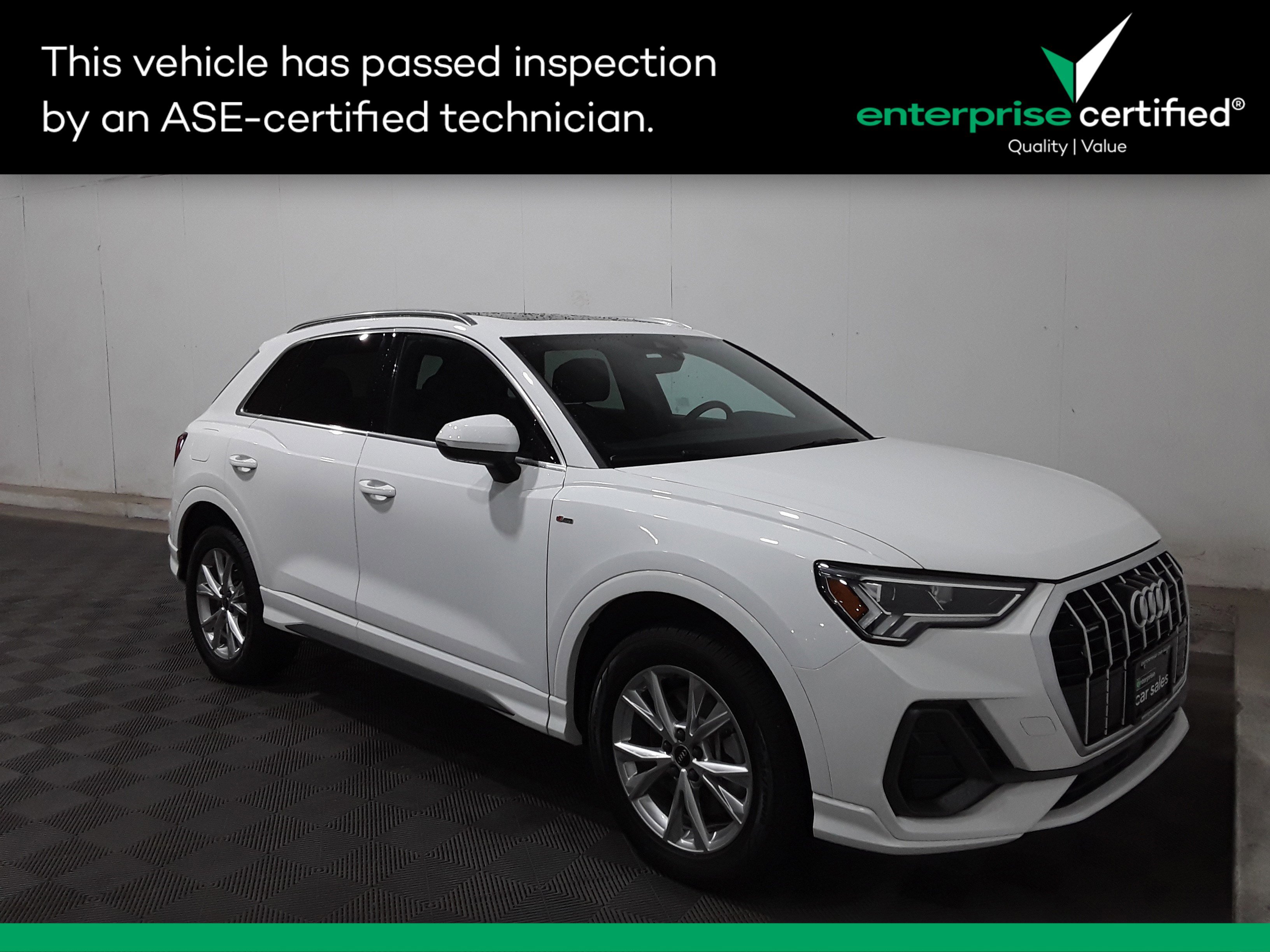 2023 Audi Q3 S line Premium 45 TFSI quattro