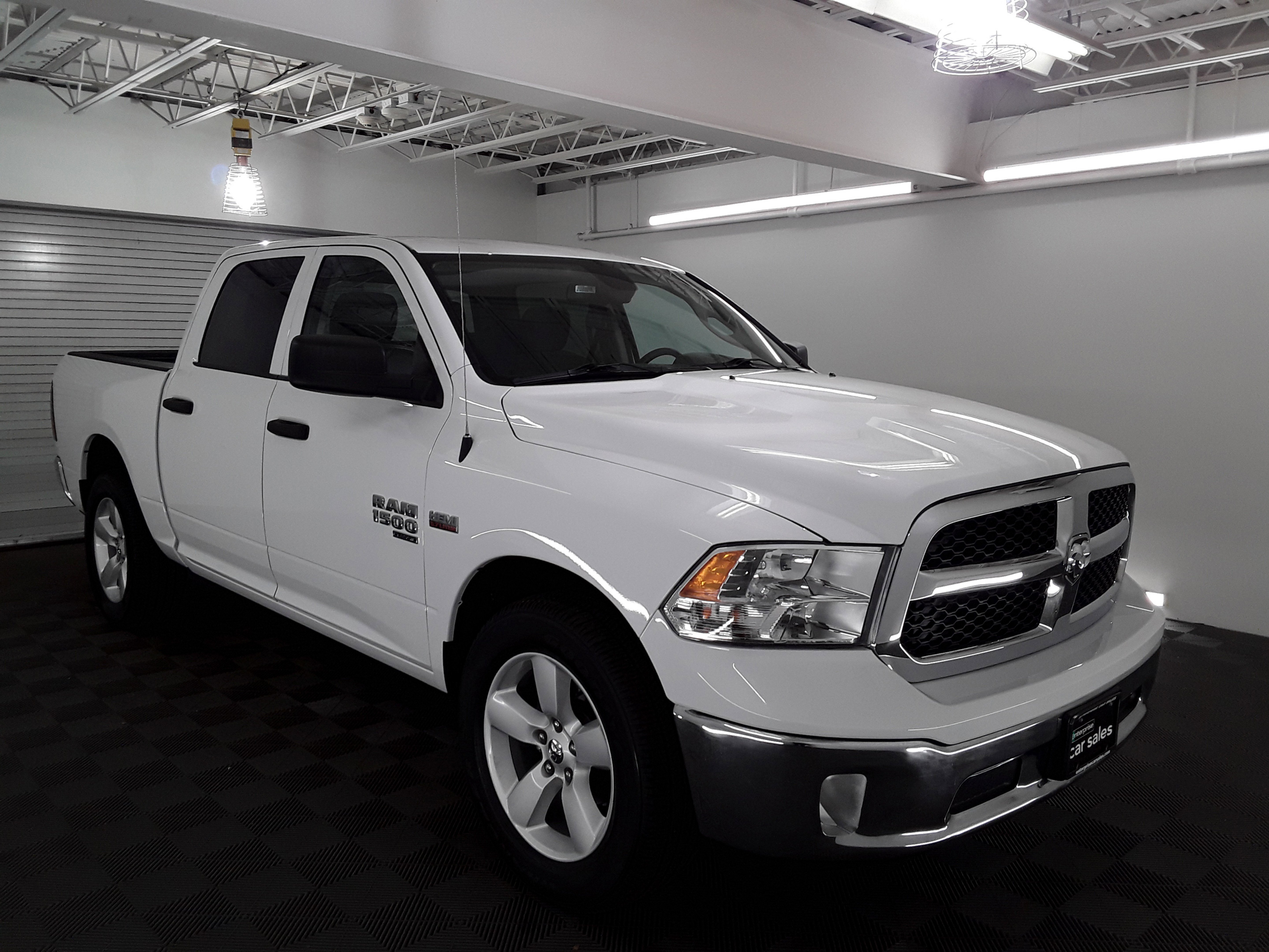 2024 Ram 1500 Classic Tradesman 4x4 Crew Cab 5'7