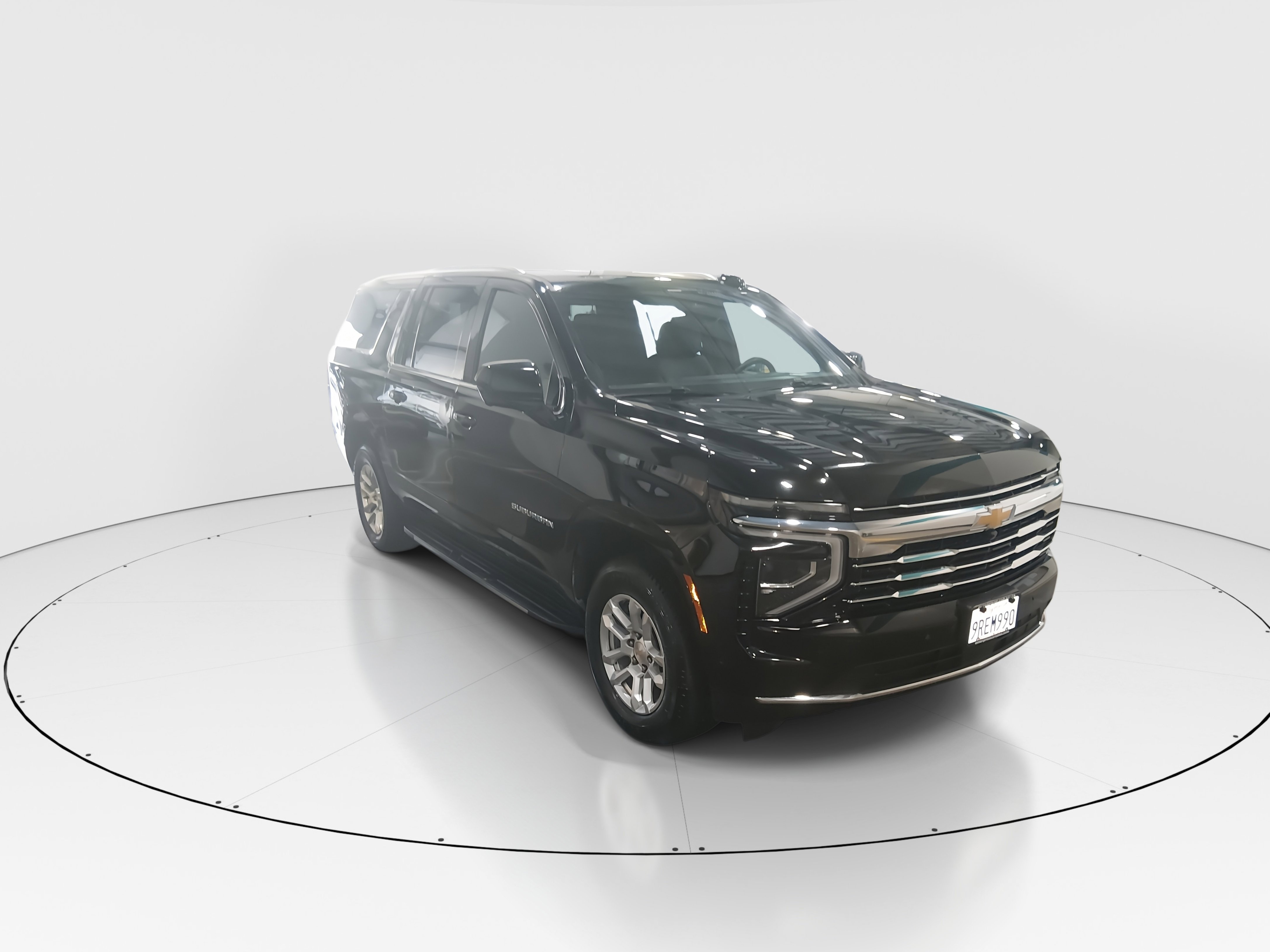Used 2025 Chevrolet Suburban 4WD 4dr LT
