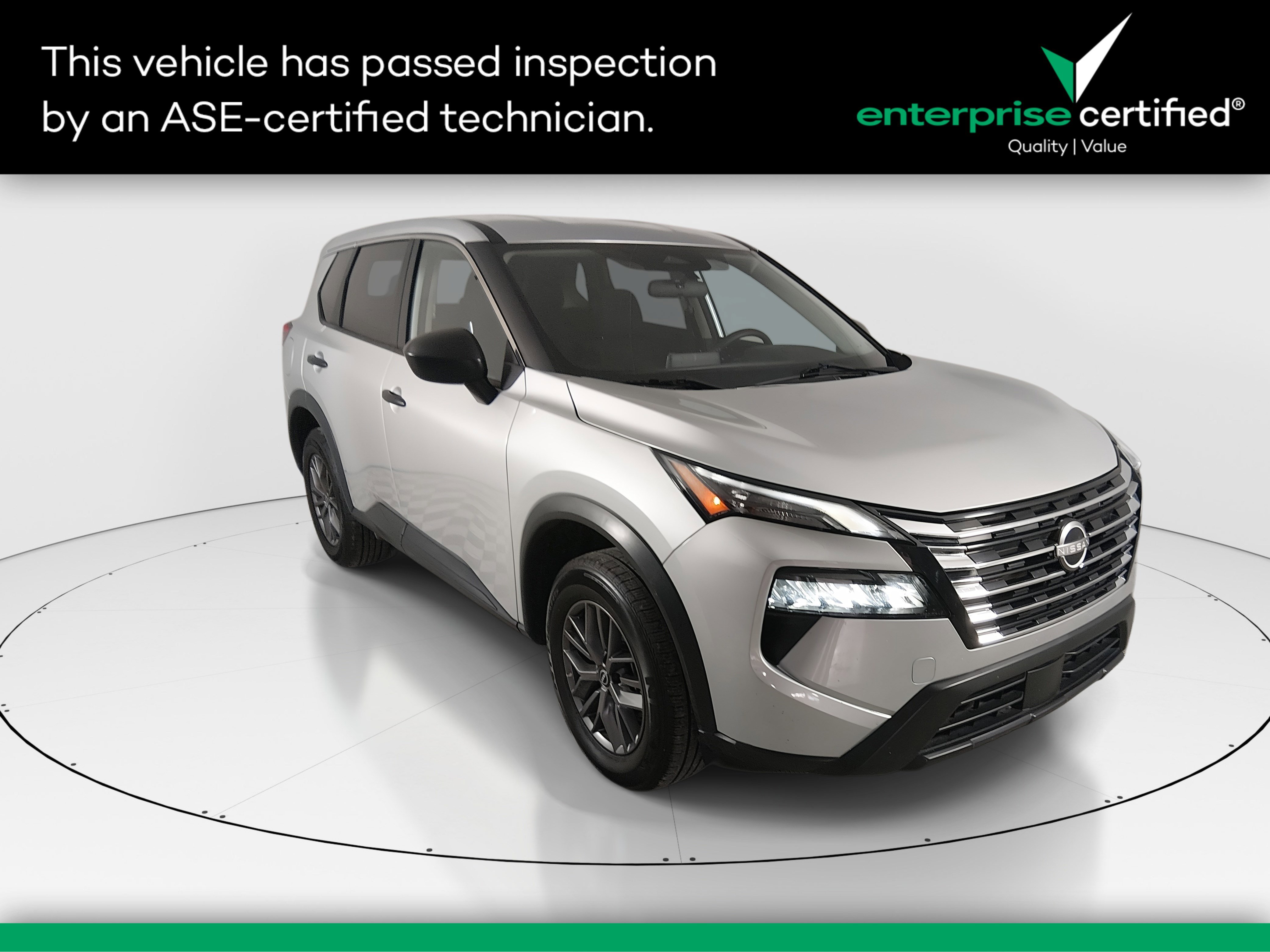 2024 Nissan Rogue S's photo