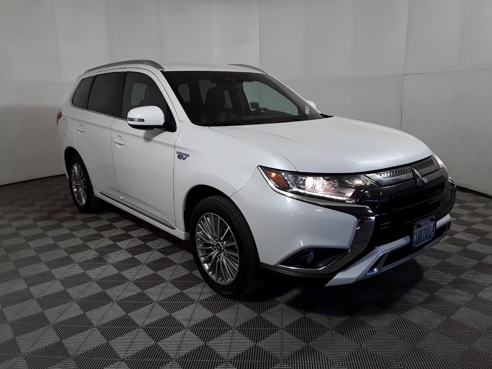 2022 Mitsubishi Outlander PHEV SEL S-AWC