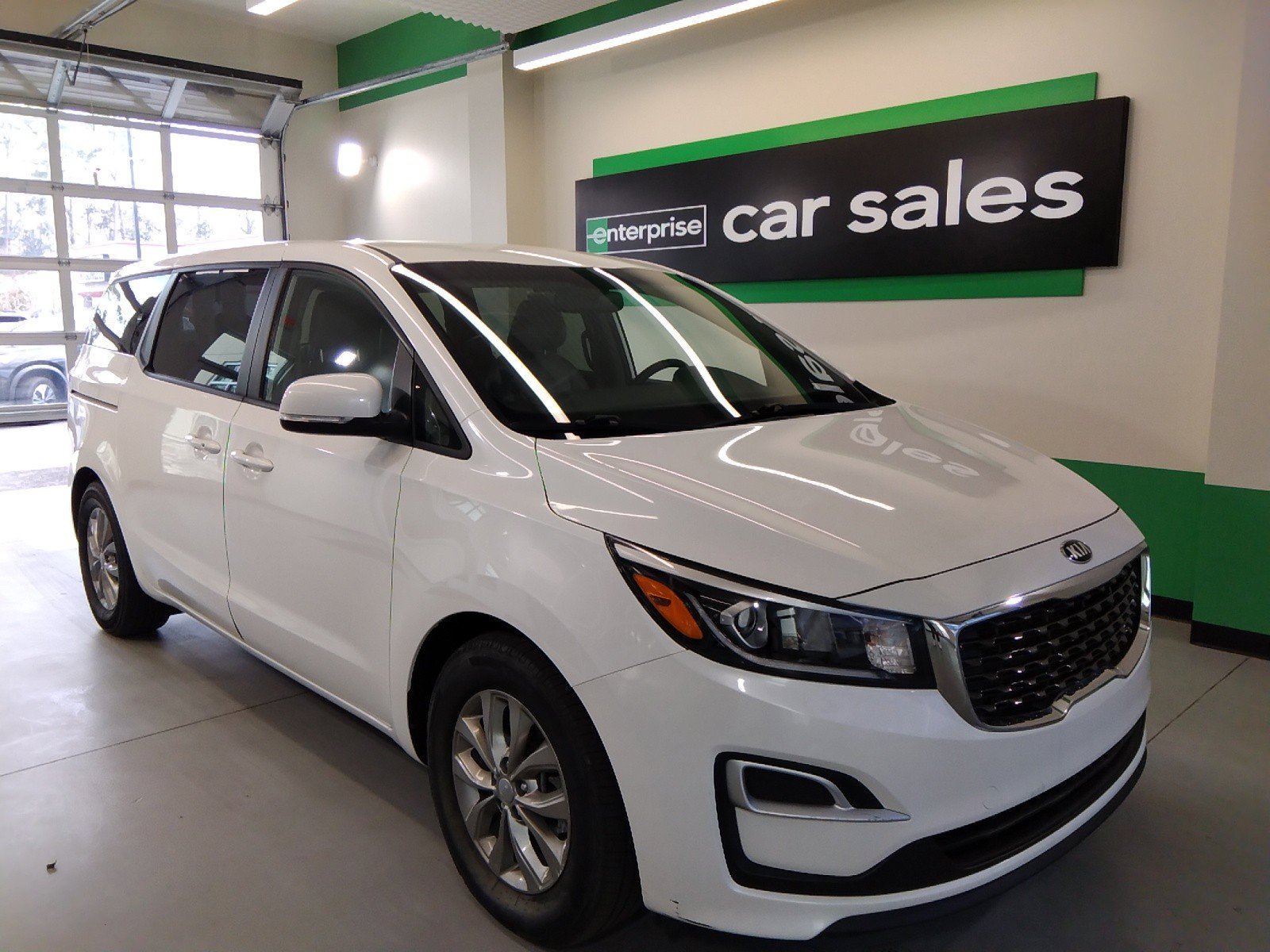 Used 2020 Kia Sedona LX FWD