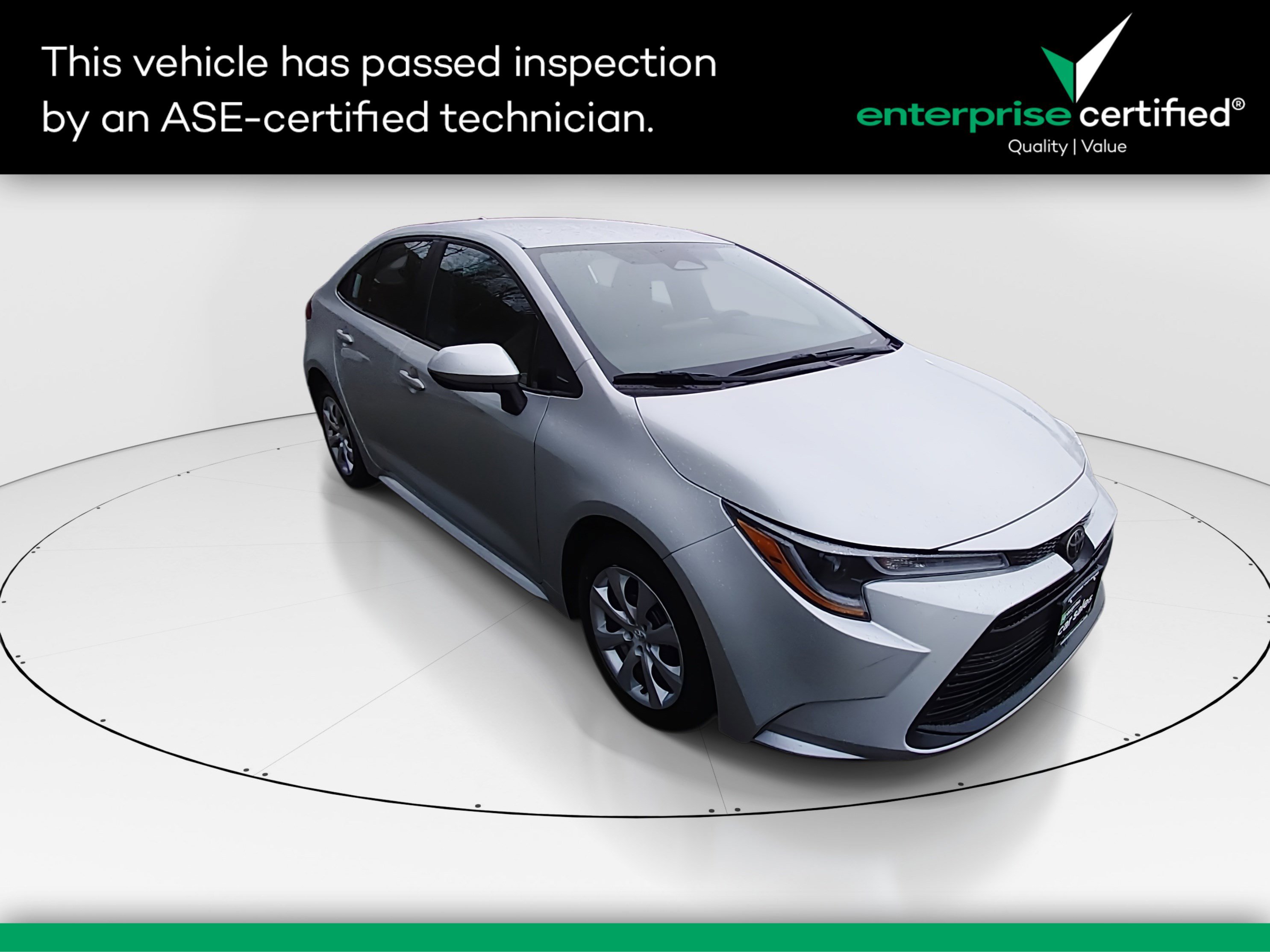 2023 Toyota Corolla LE's photo