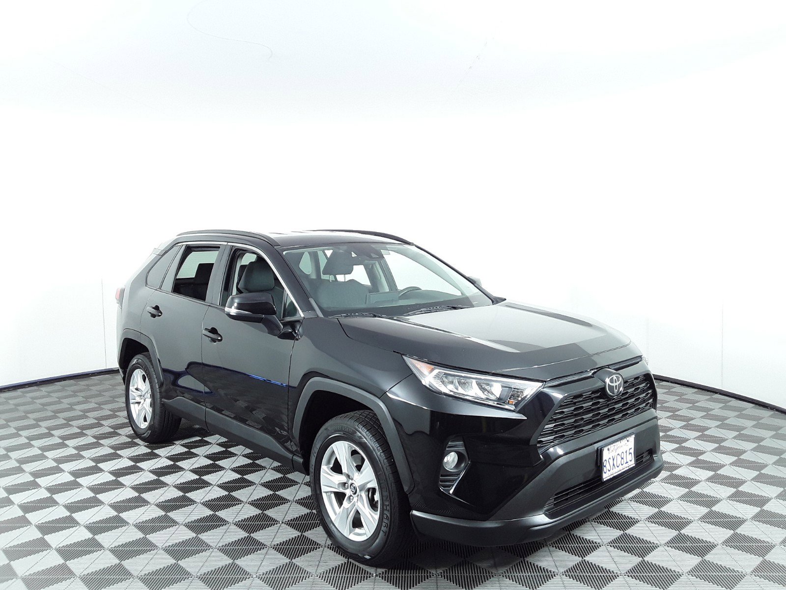 2021 Toyota RAV4 XLE FWD