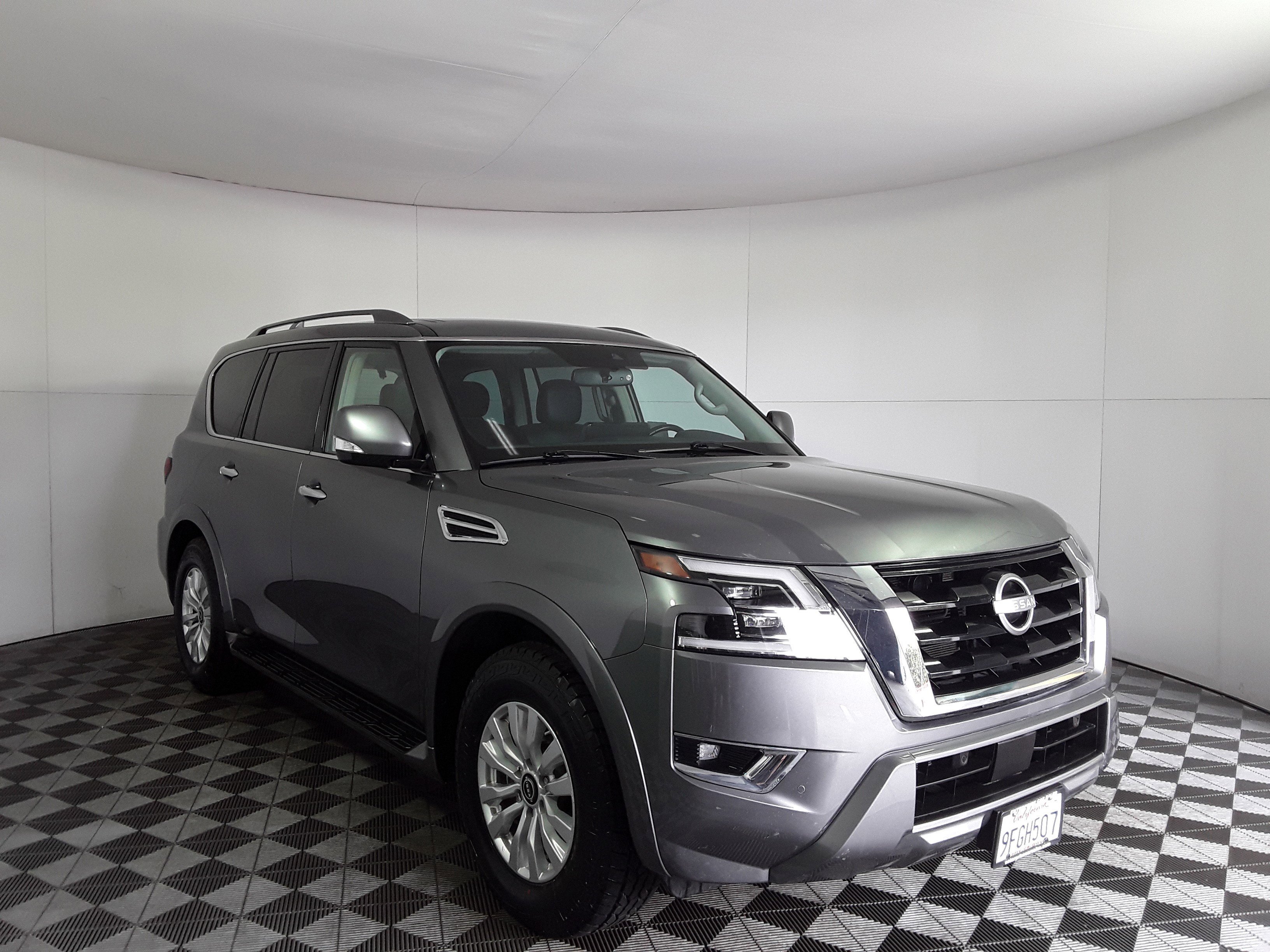 2023 Nissan Armada 4x2 SV