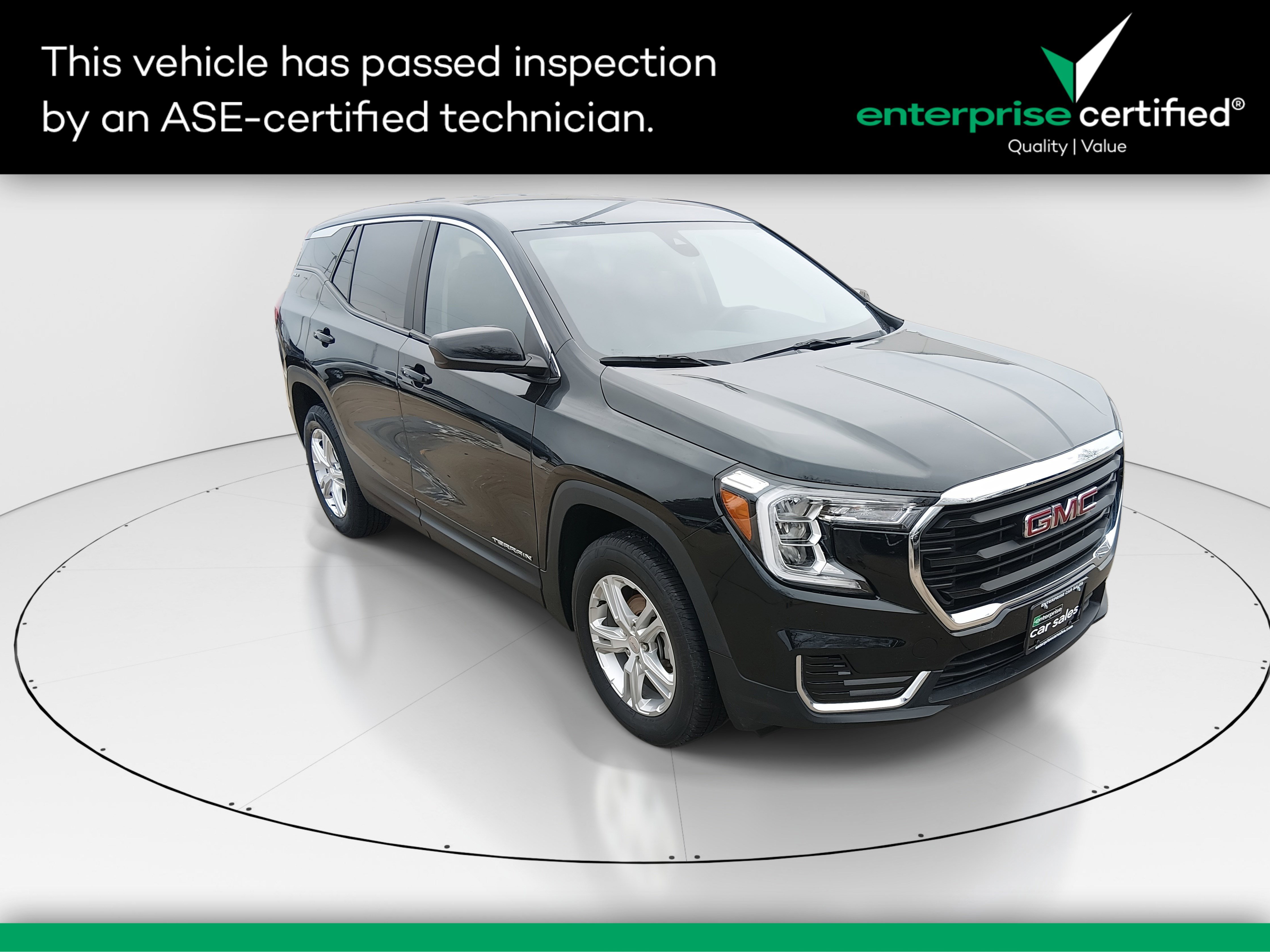 2024 GMC Terrain SLE's photo