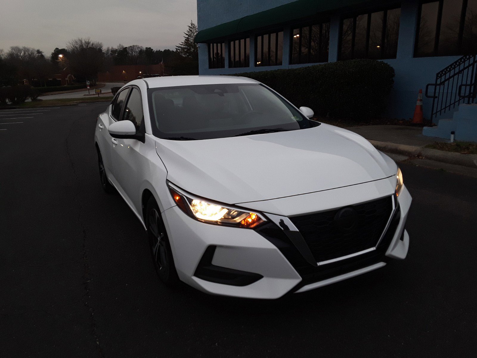 2022 Nissan Sentra SV CVT