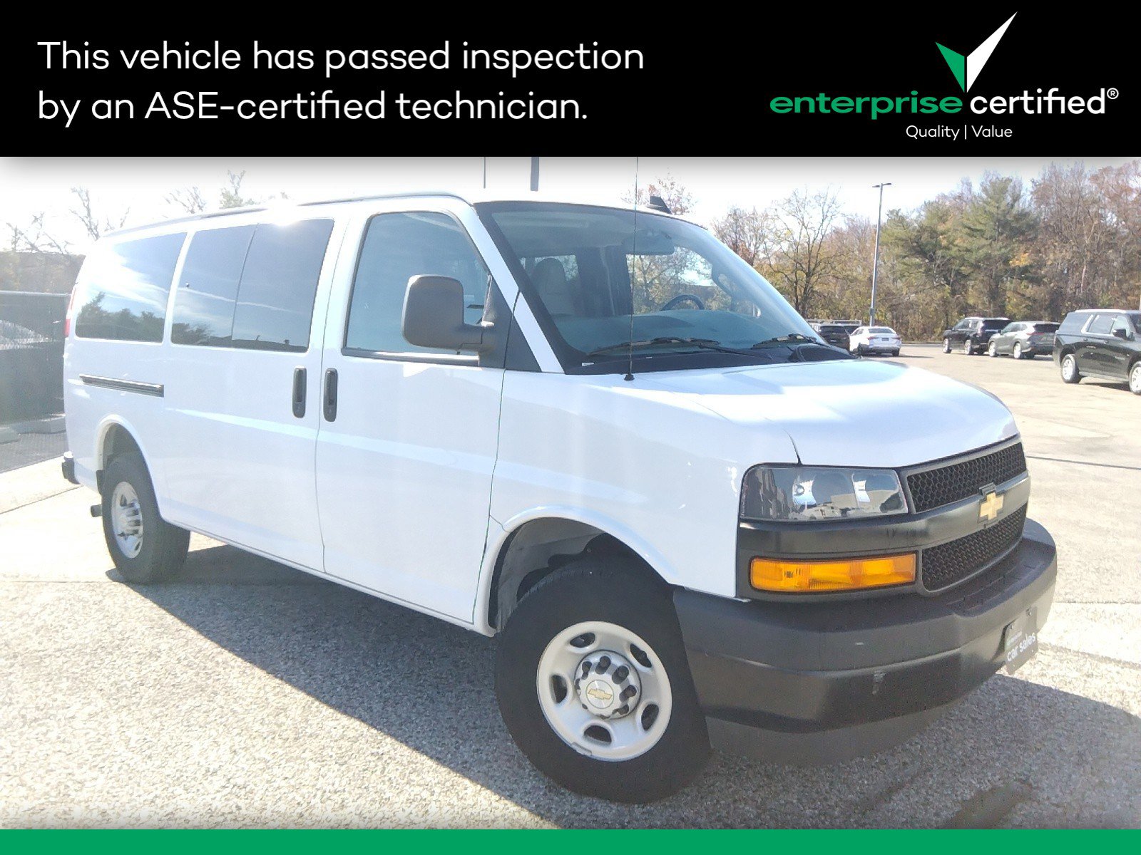 2023 Chevrolet Express Passenger RWD 3500 135