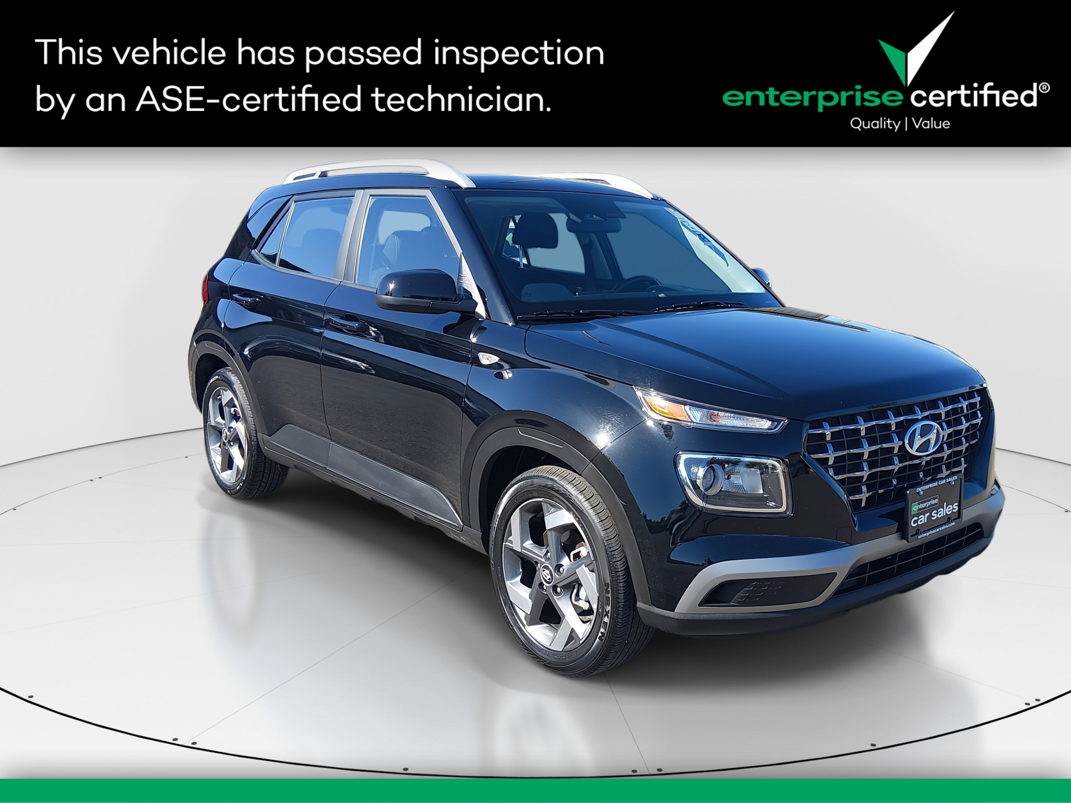 Used 2025 Hyundai Venue SEL IVT