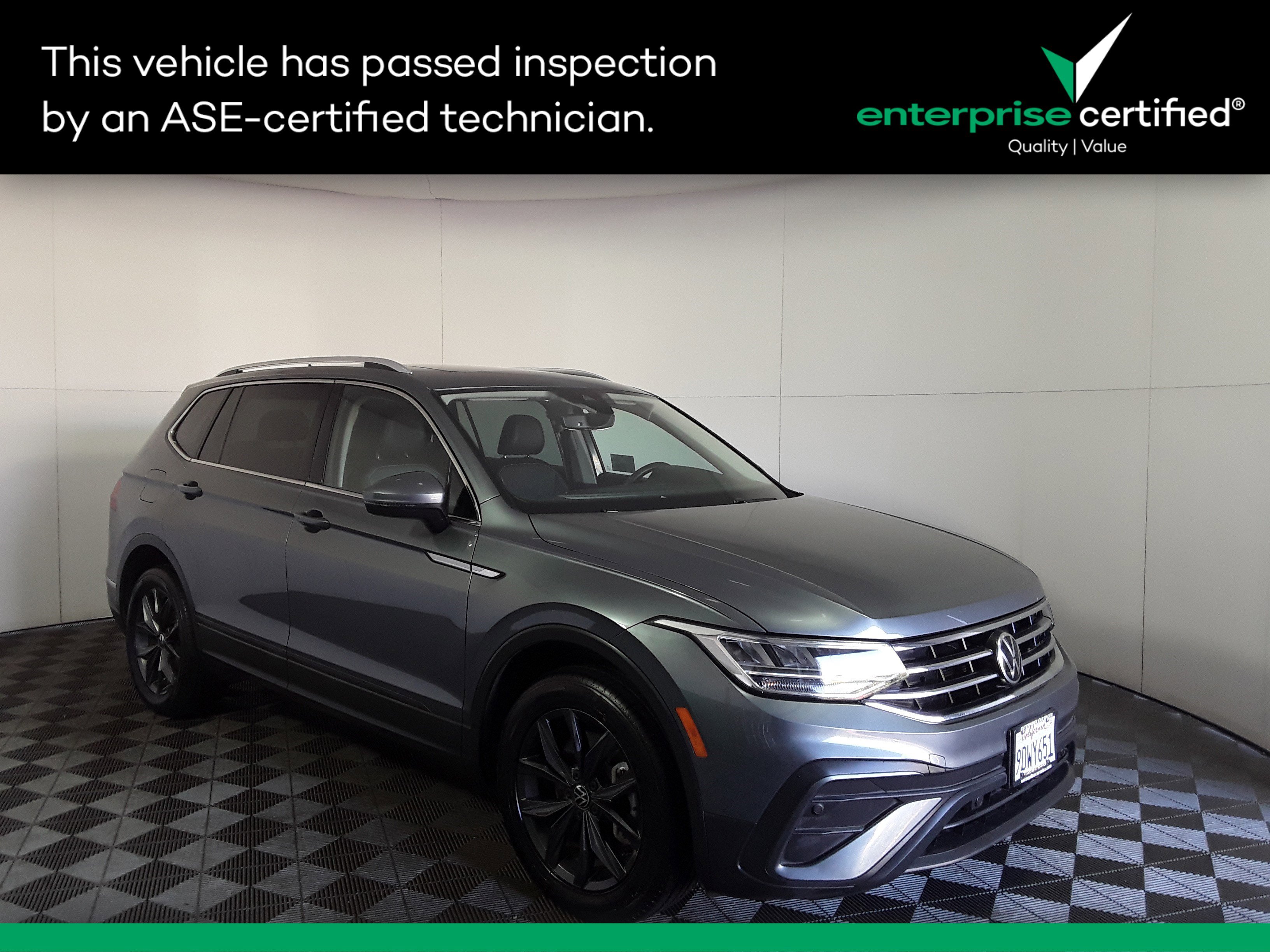 Used 2022 Volkswagen Tiguan 2.0T SE FWD