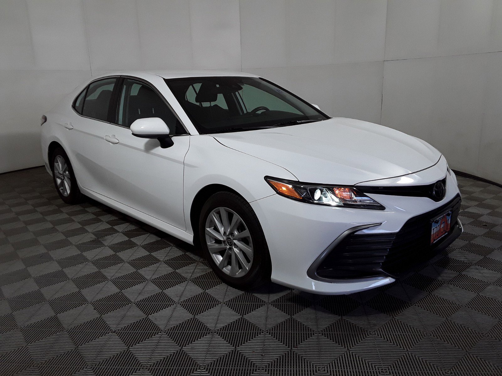 2022 Toyota Camry LE Auto