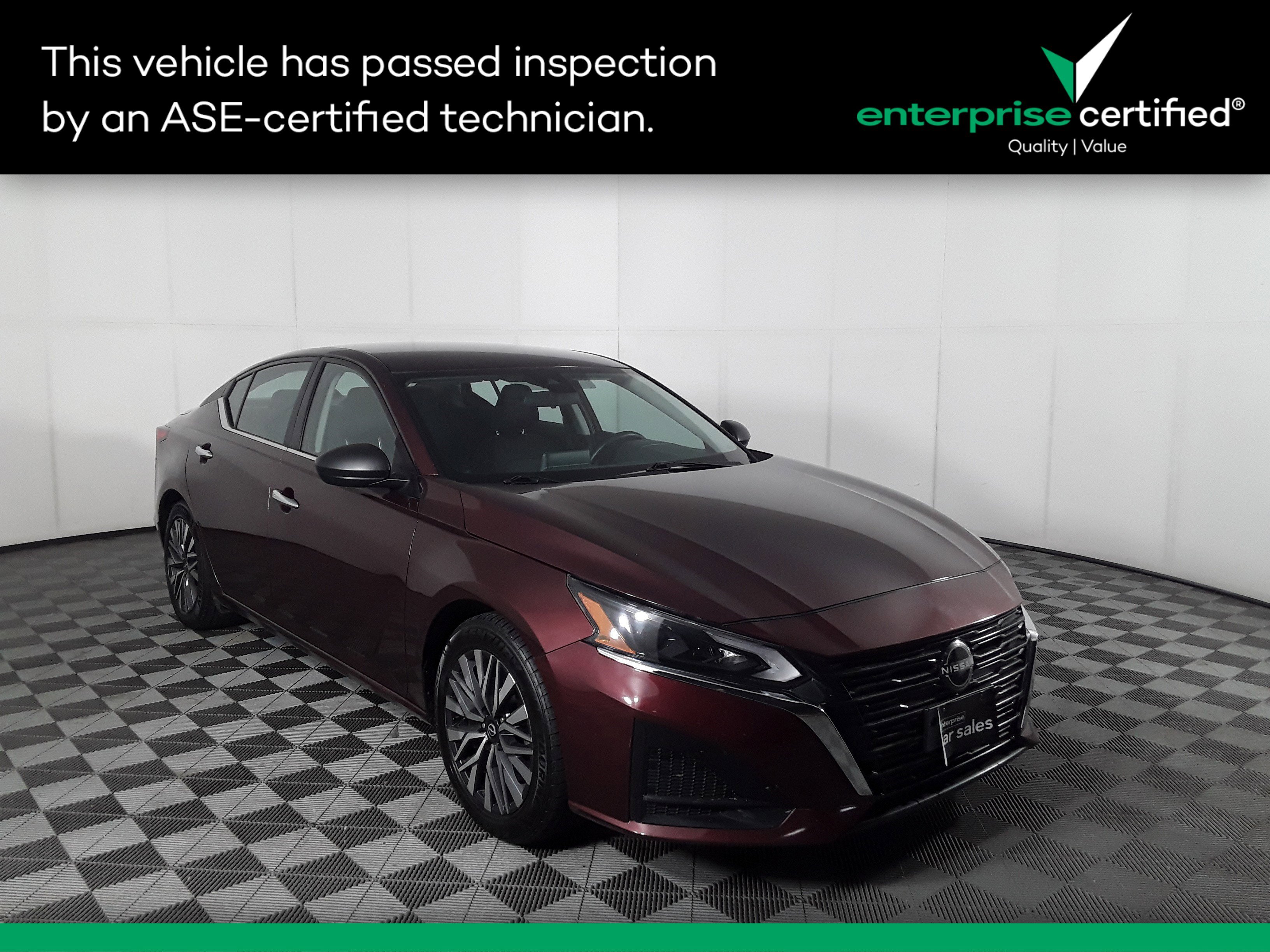 2024 Nissan Altima SV