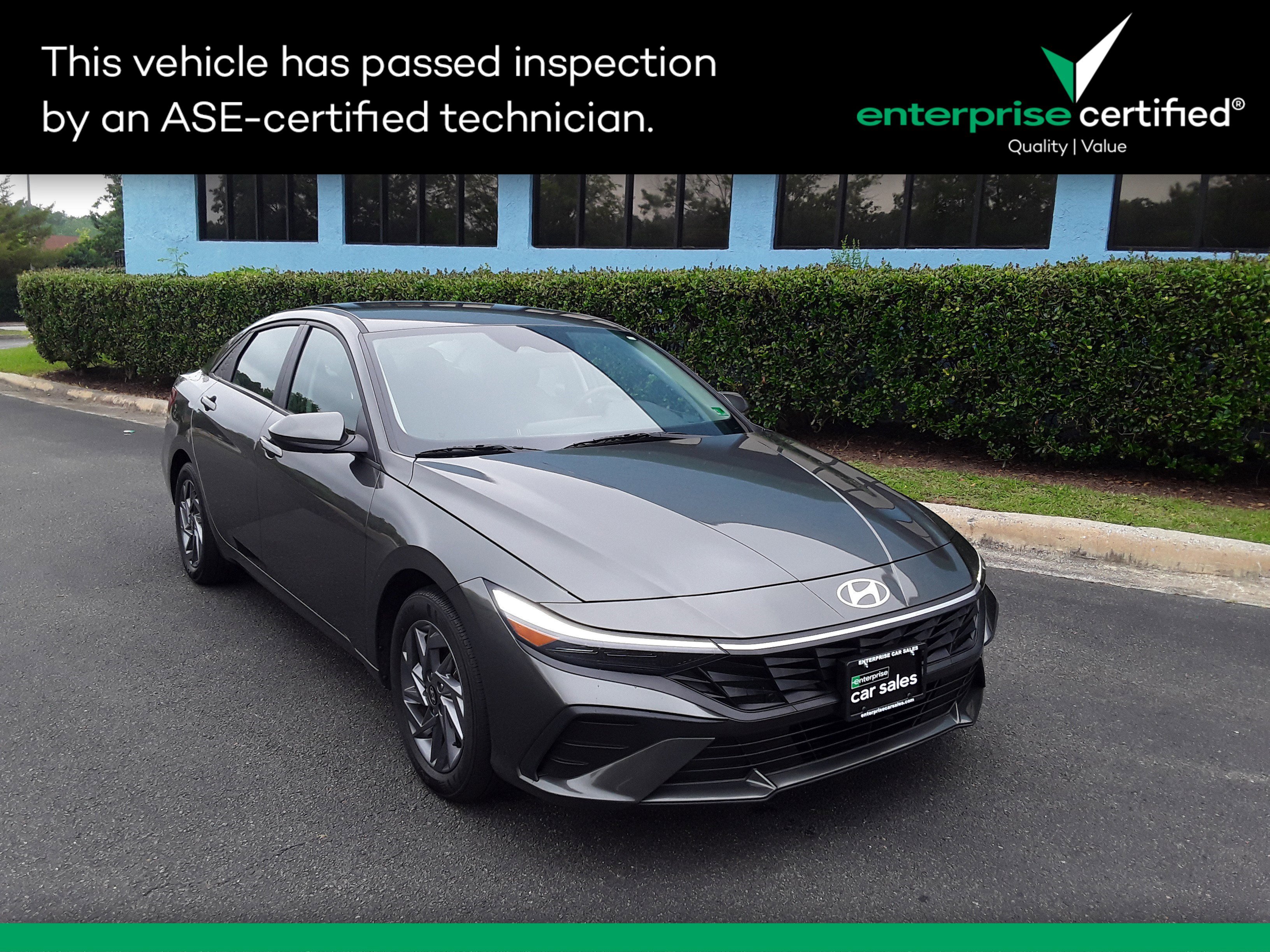 Used 2024 Hyundai Elantra SEL IVT