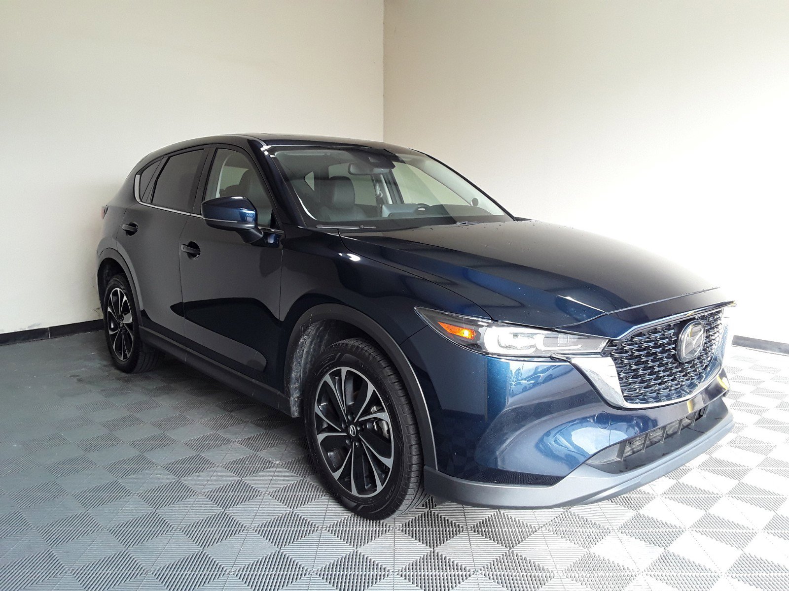 2023 Mazda CX-5 2.5 S Premium Package AWD