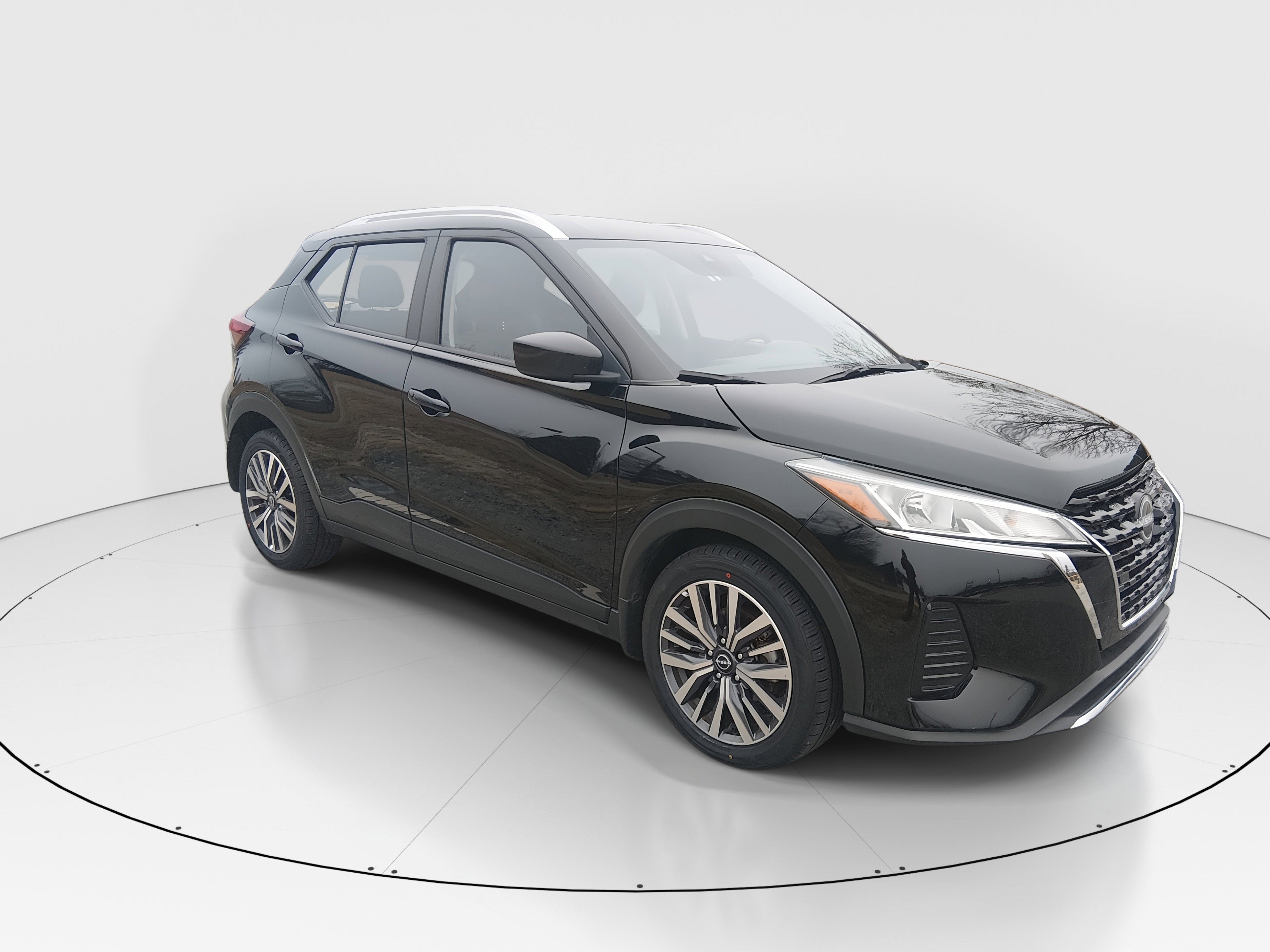 Used 2023 Nissan Kicks SV FWD