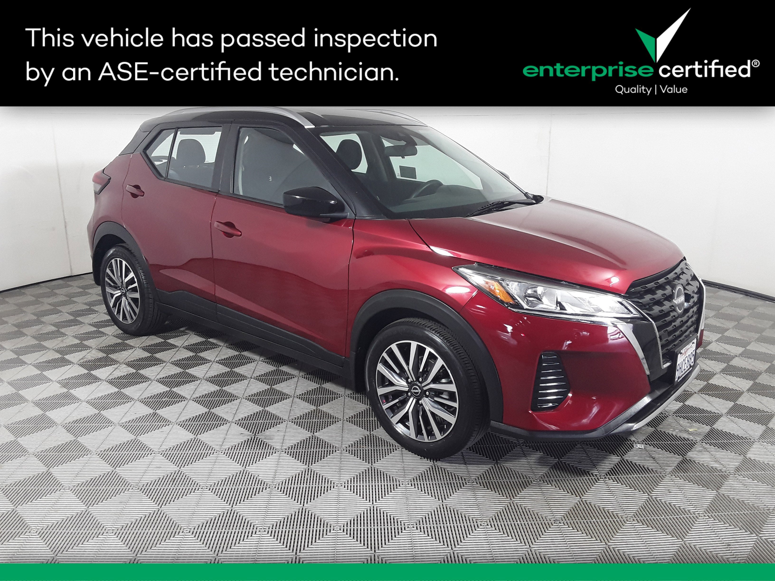 Used 2023 Nissan Kicks SV FWD
