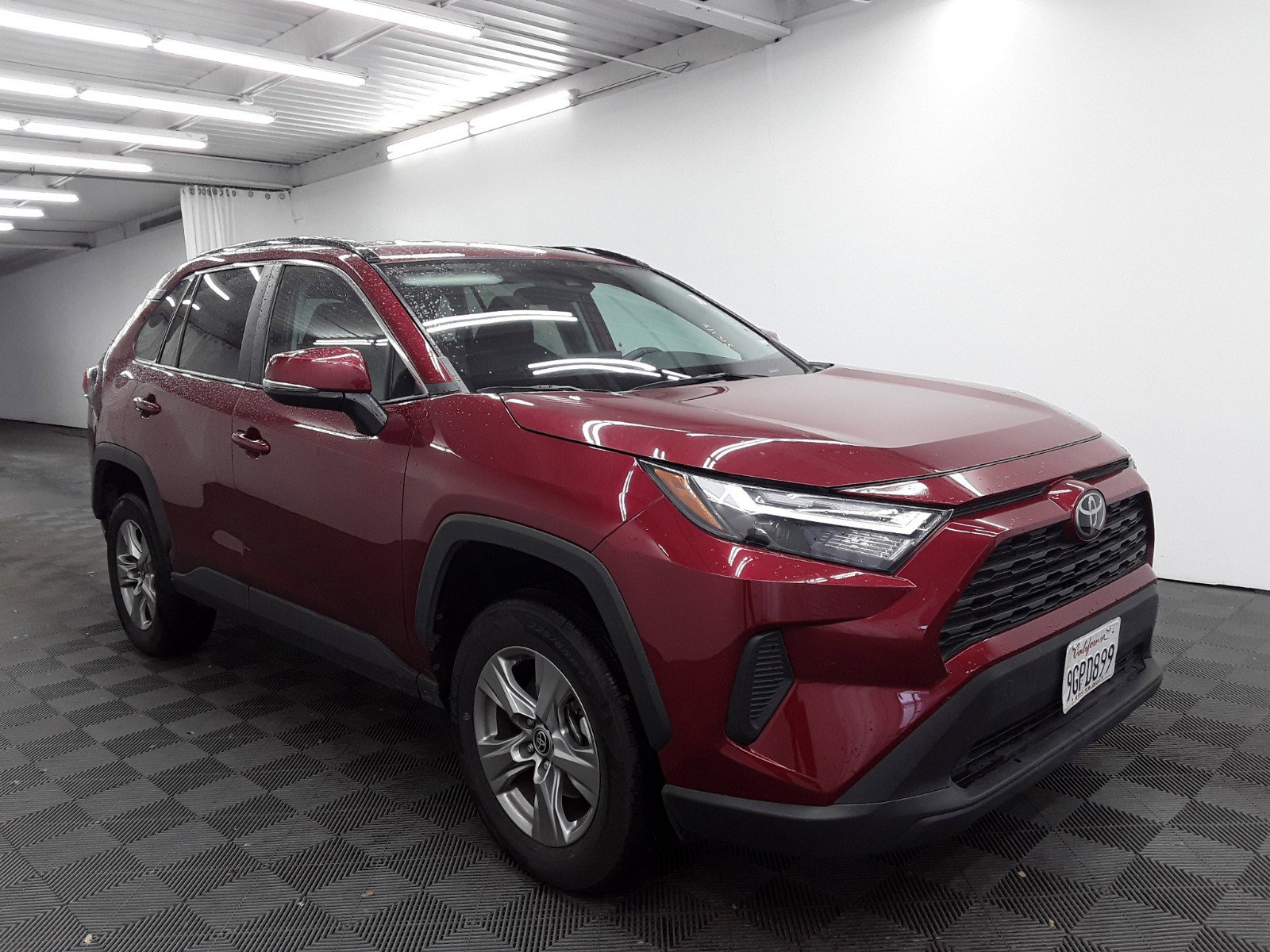 2023 Toyota RAV4 XLE FWD