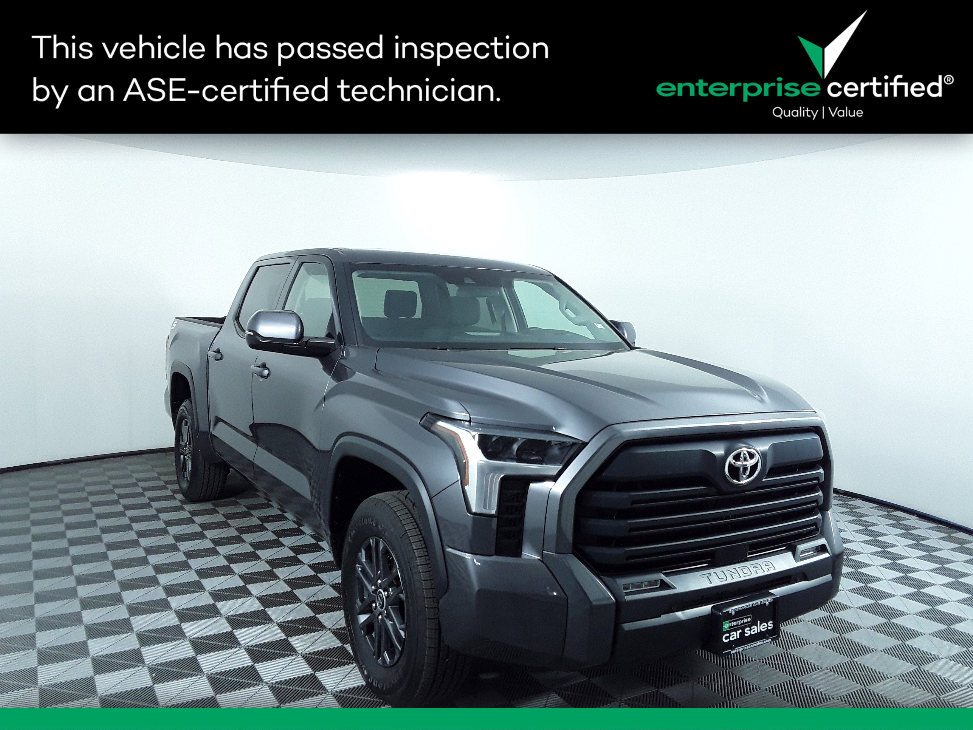 2023 Toyota Tundra 4WD SR5 CrewMax 5.5' Bed
