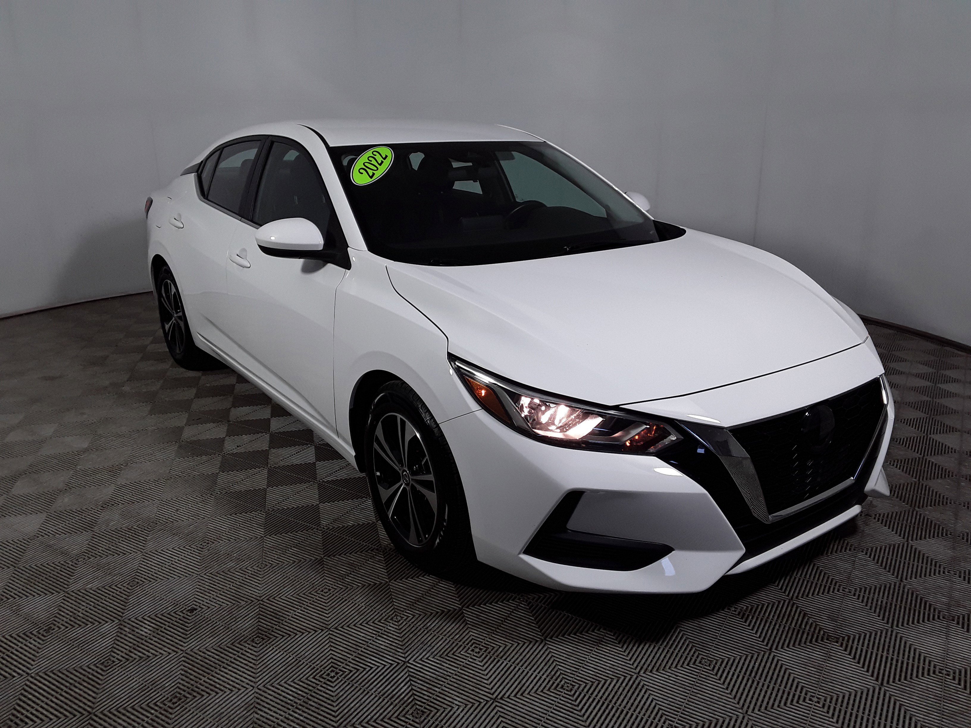 2022 Nissan Sentra SV CVT