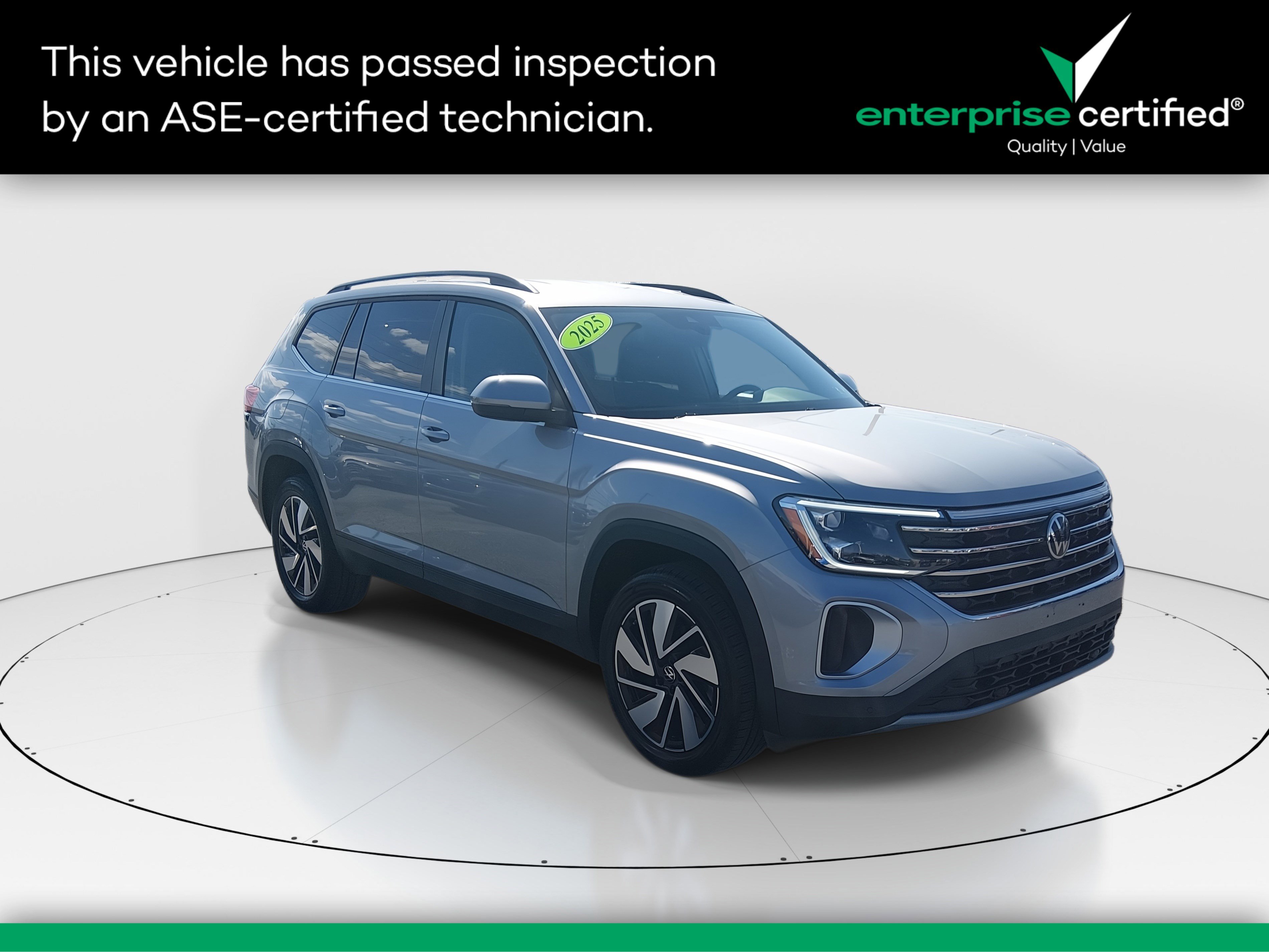 Used 2025 Volkswagen Atlas 2.0T SE w/Technology 4MOTION