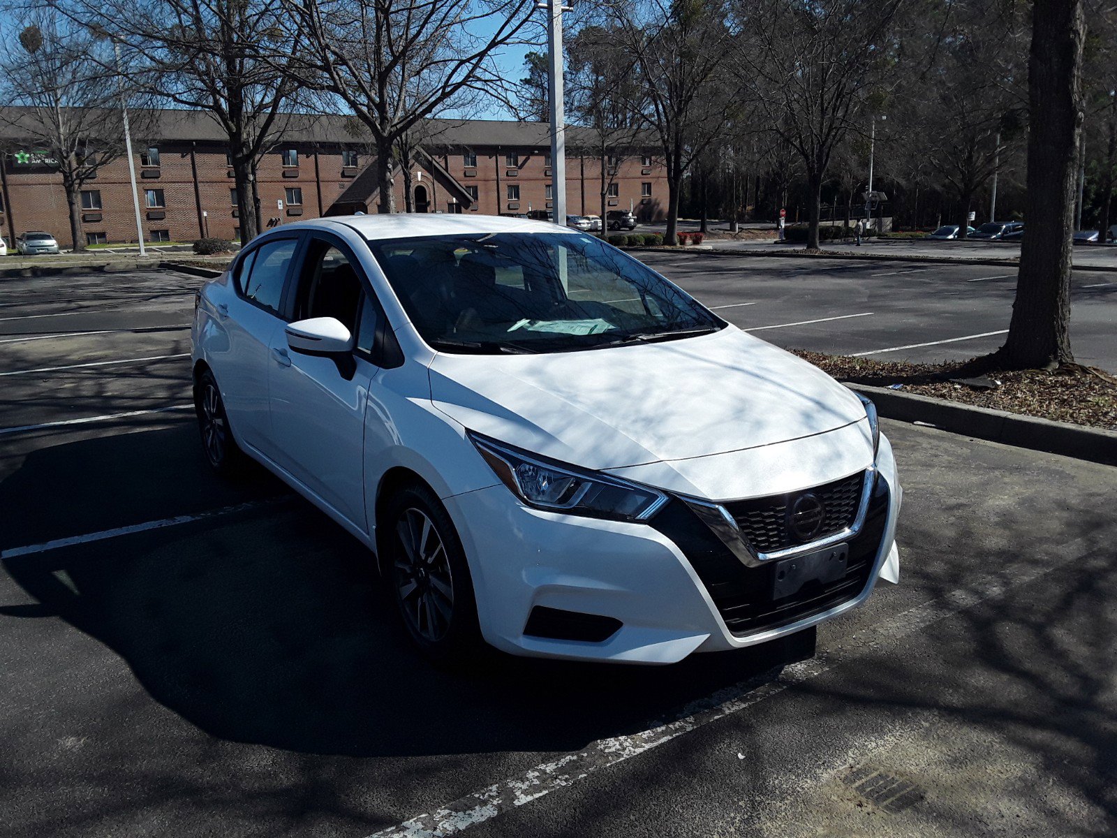 2021 Nissan Versa SV CVT