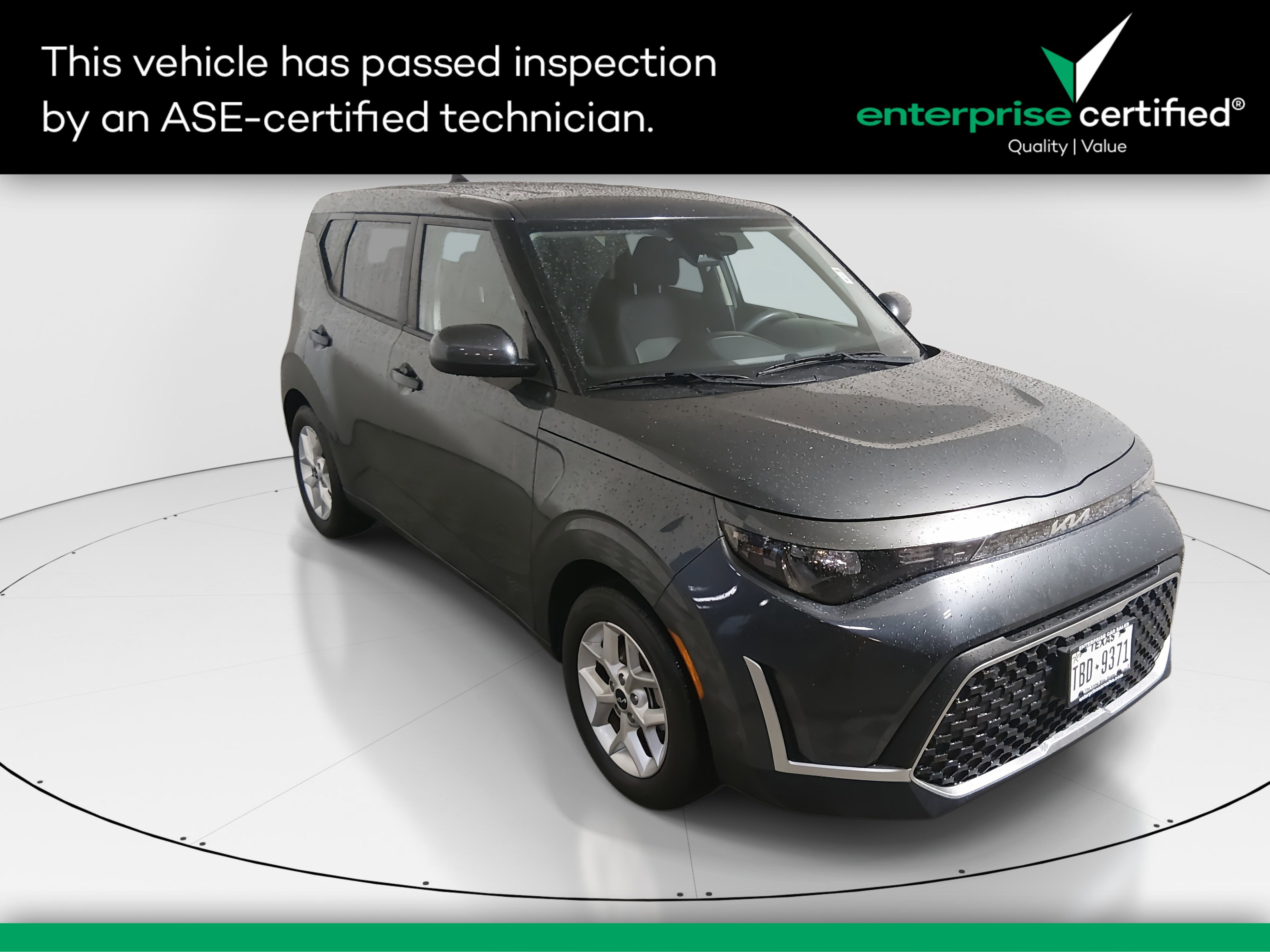 2023 Kia Soul LX's photo