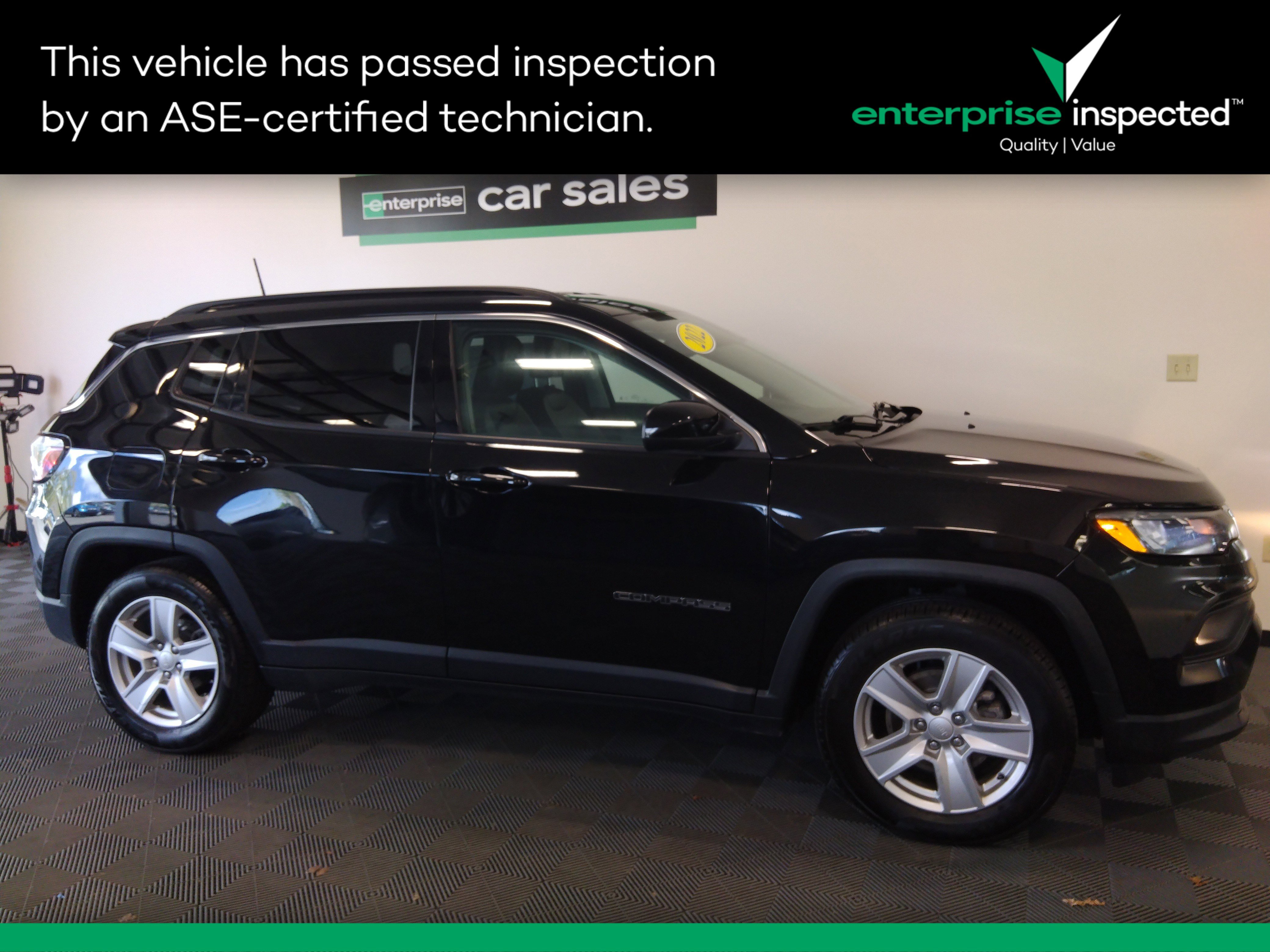 2022 Jeep Compass Latitude FWD