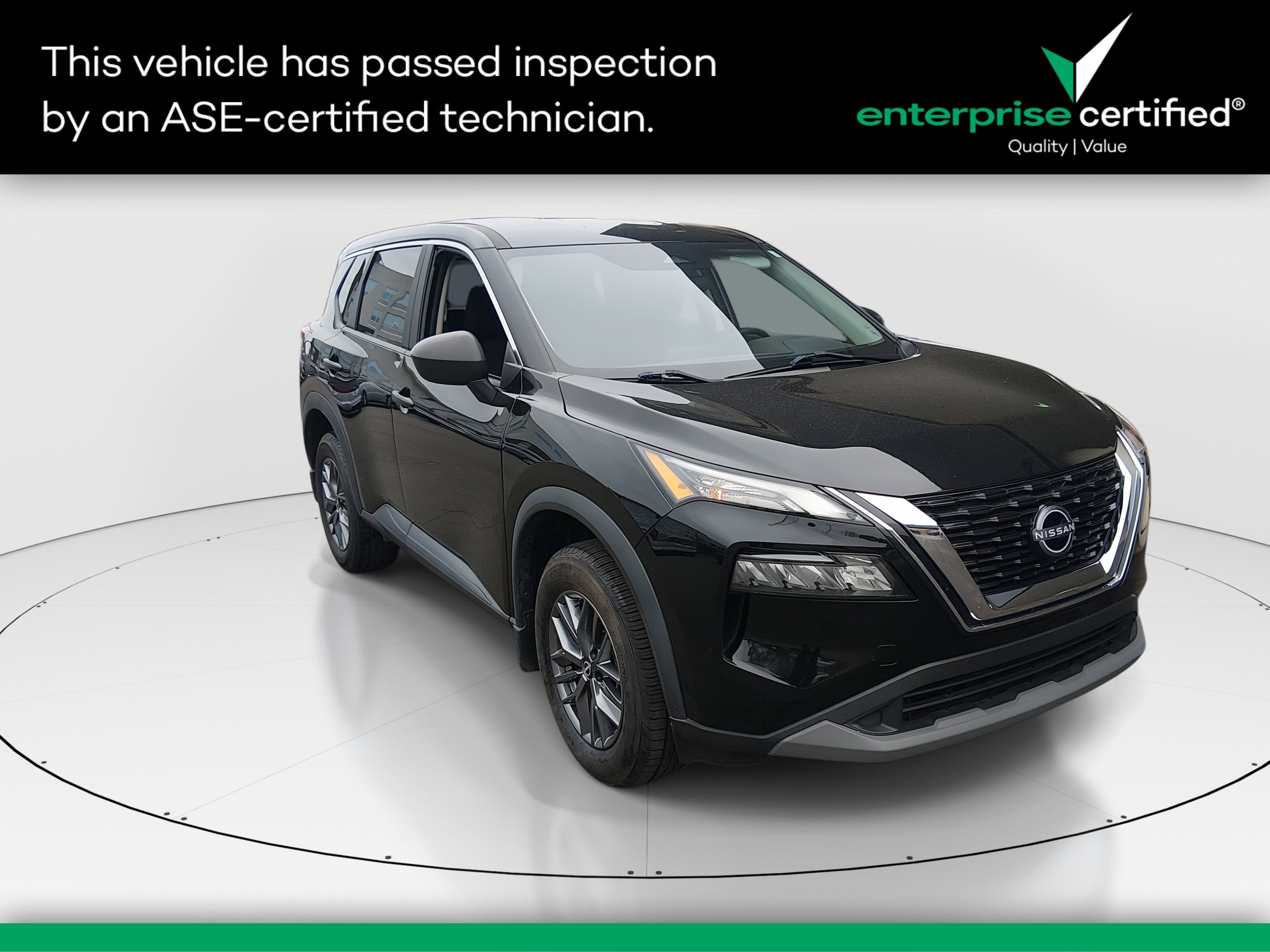 2023 Nissan Rogue S's photo