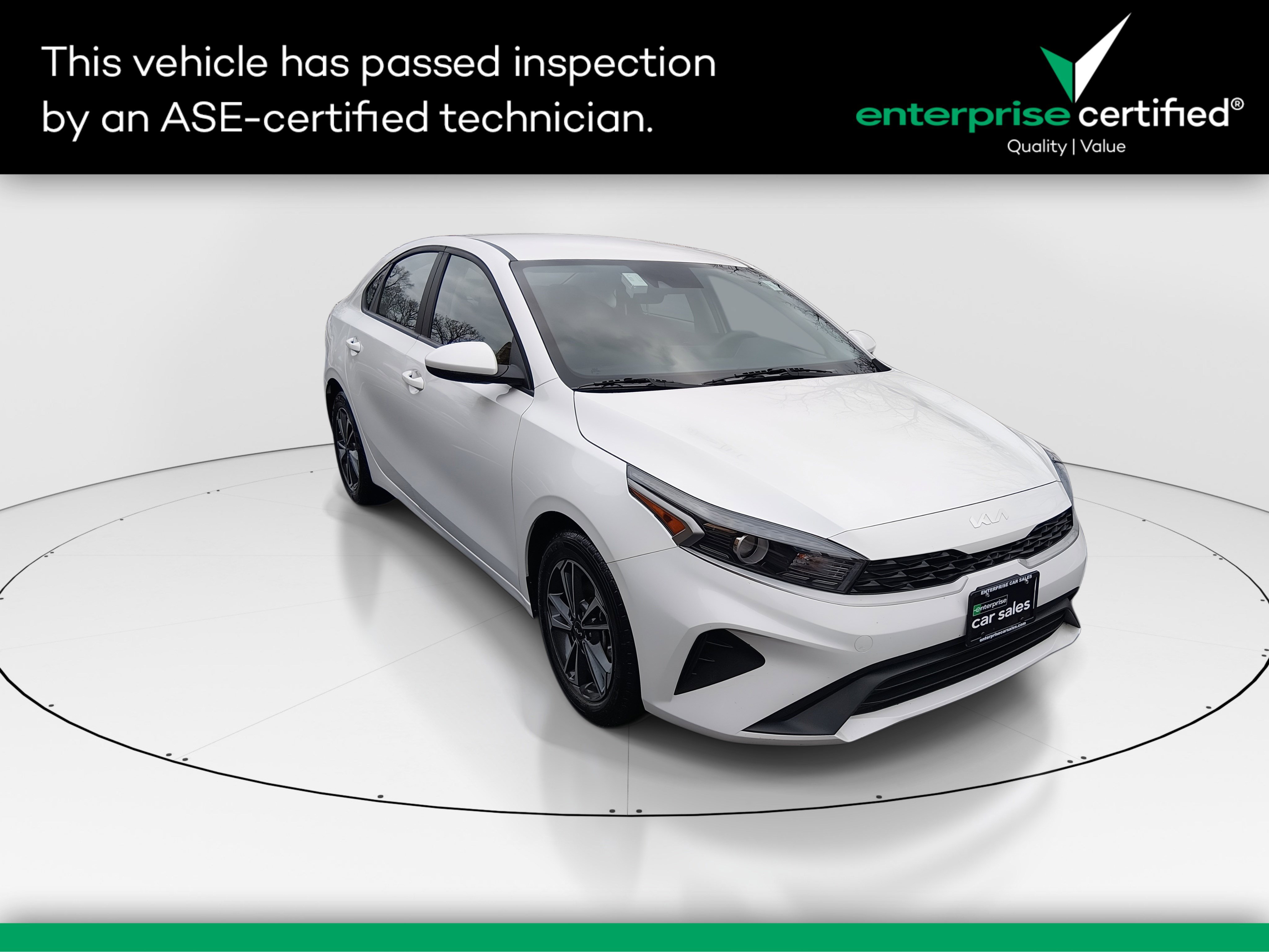 Used 2024 Kia Forte LXS IVT