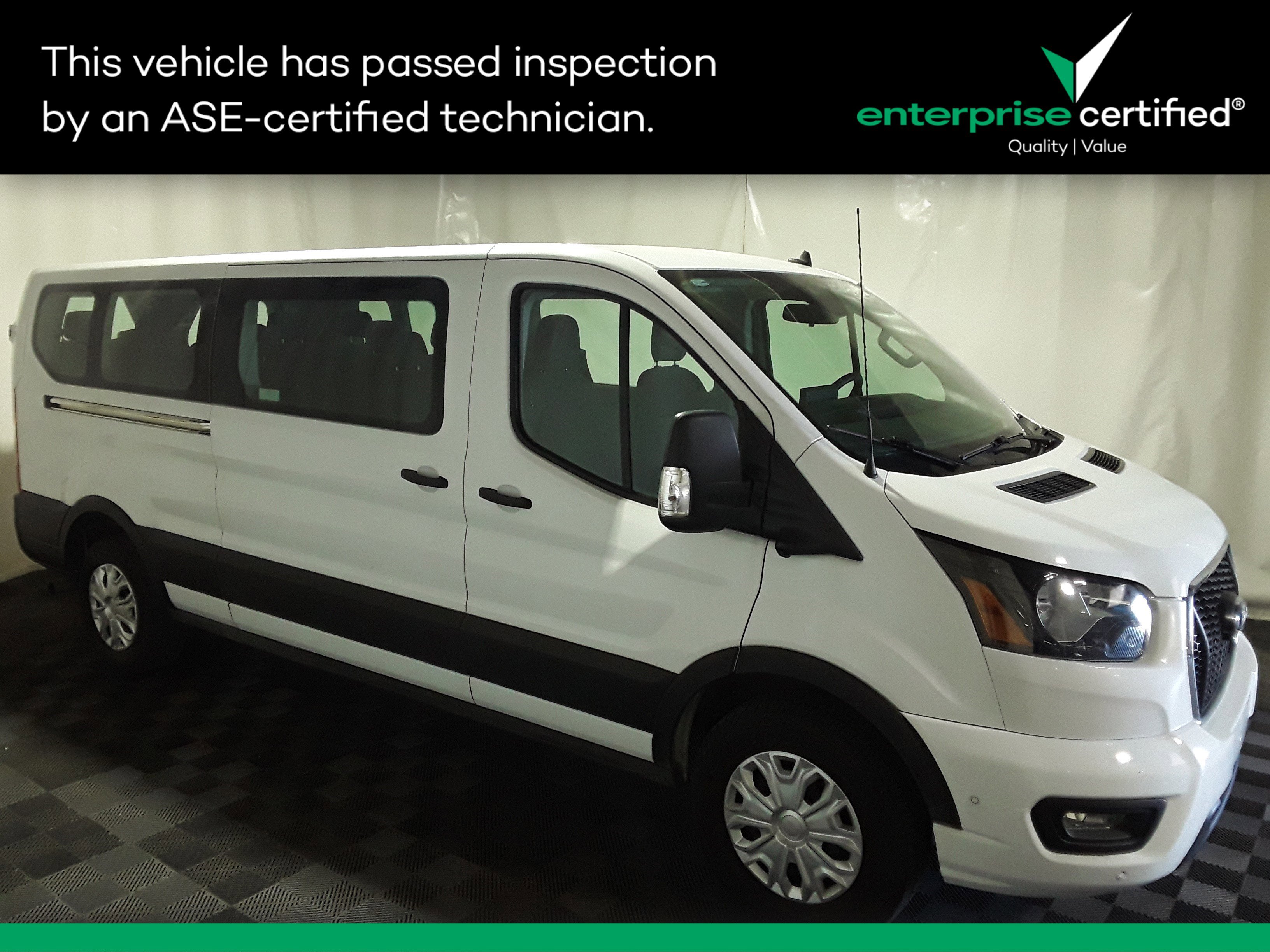 2023 Ford Transit Passenger Wagon T-350 148