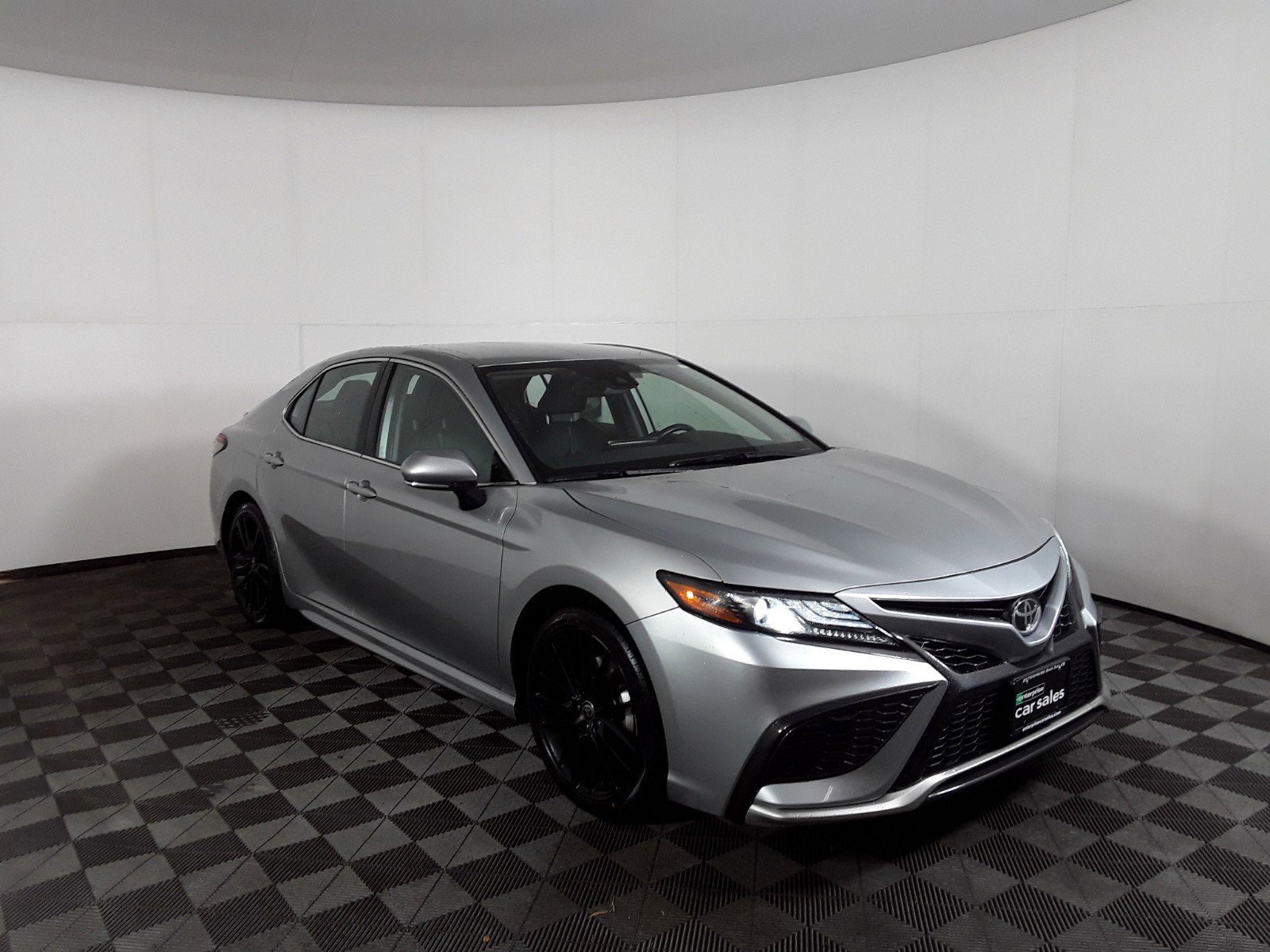 2023 Toyota Camry XSE Auto