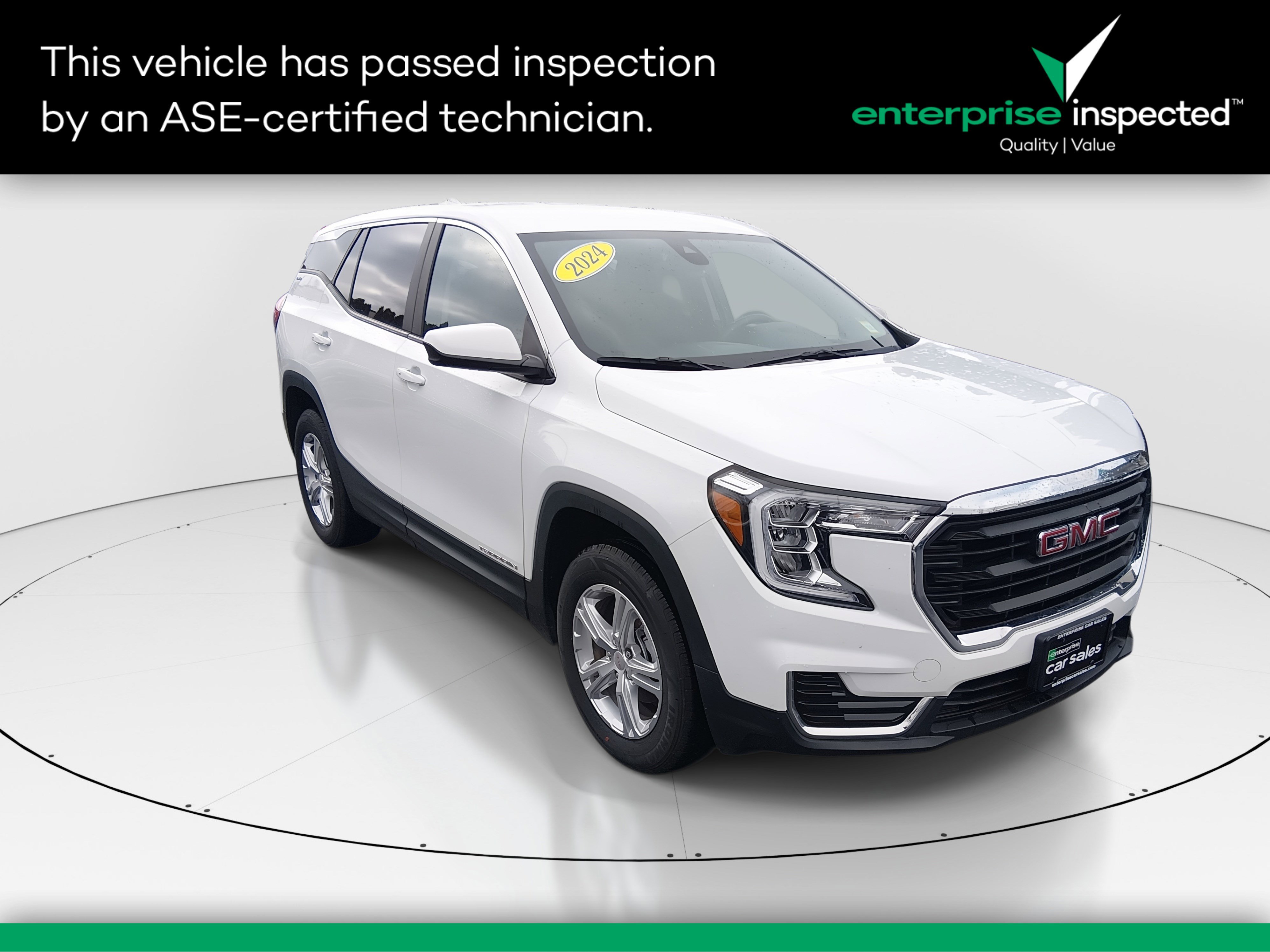 2024 GMC Terrain SLE's photo