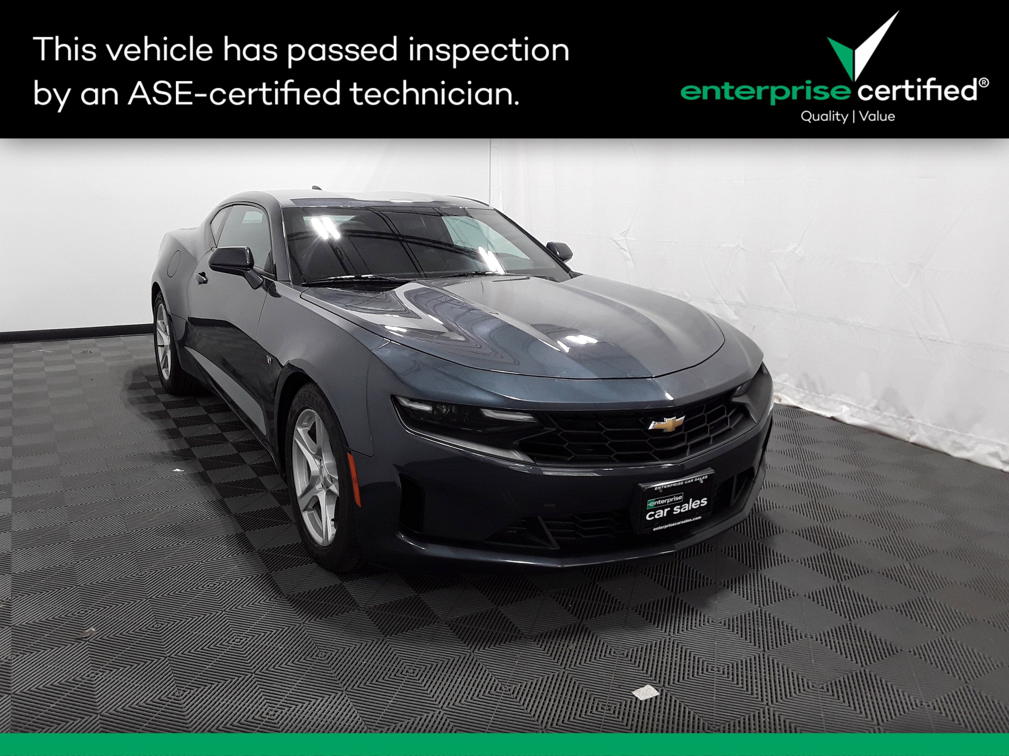 2022 Chevrolet Camaro 2dr Cpe 1LT
