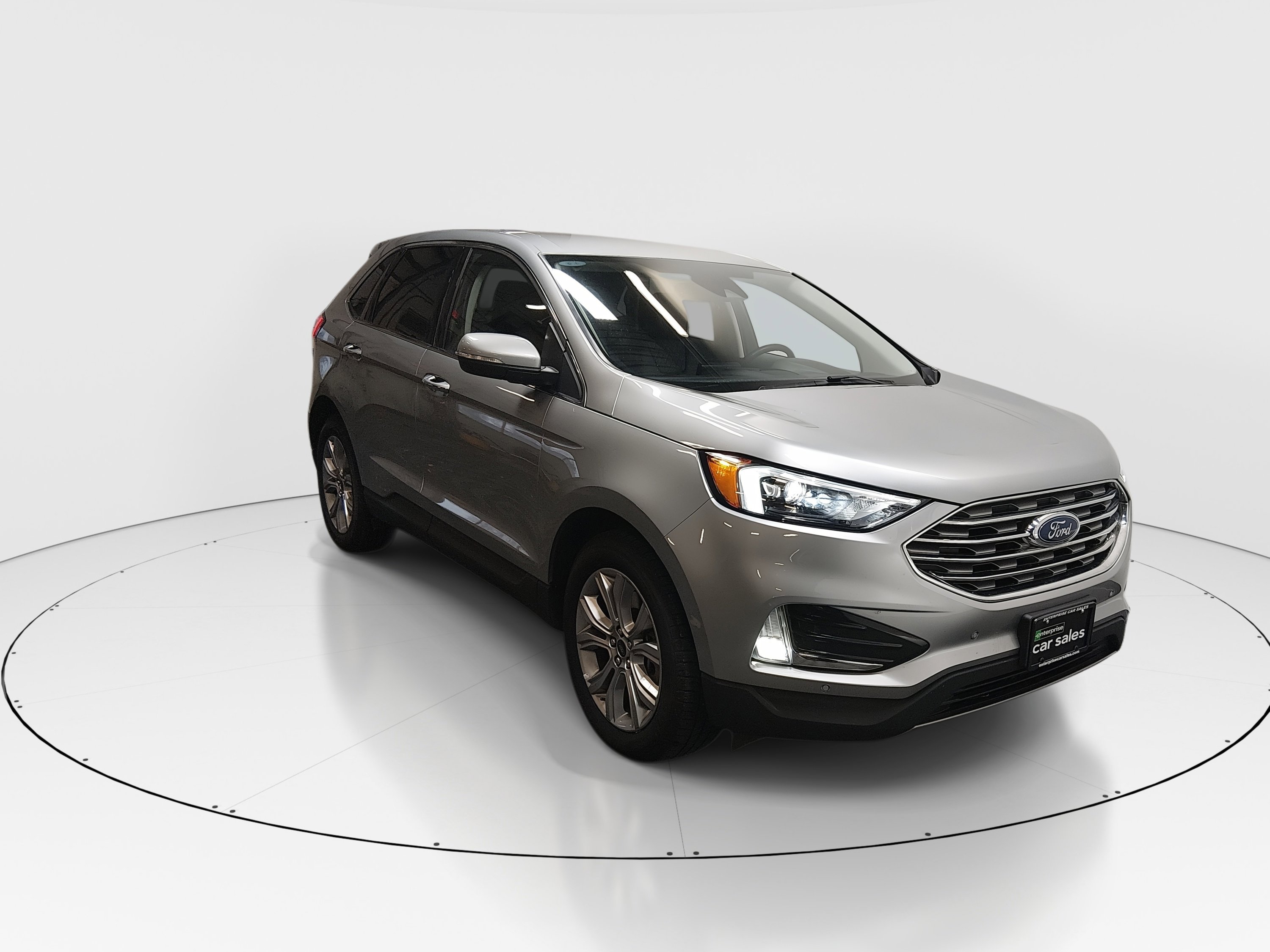 2024 Ford Edge Titanium's photo