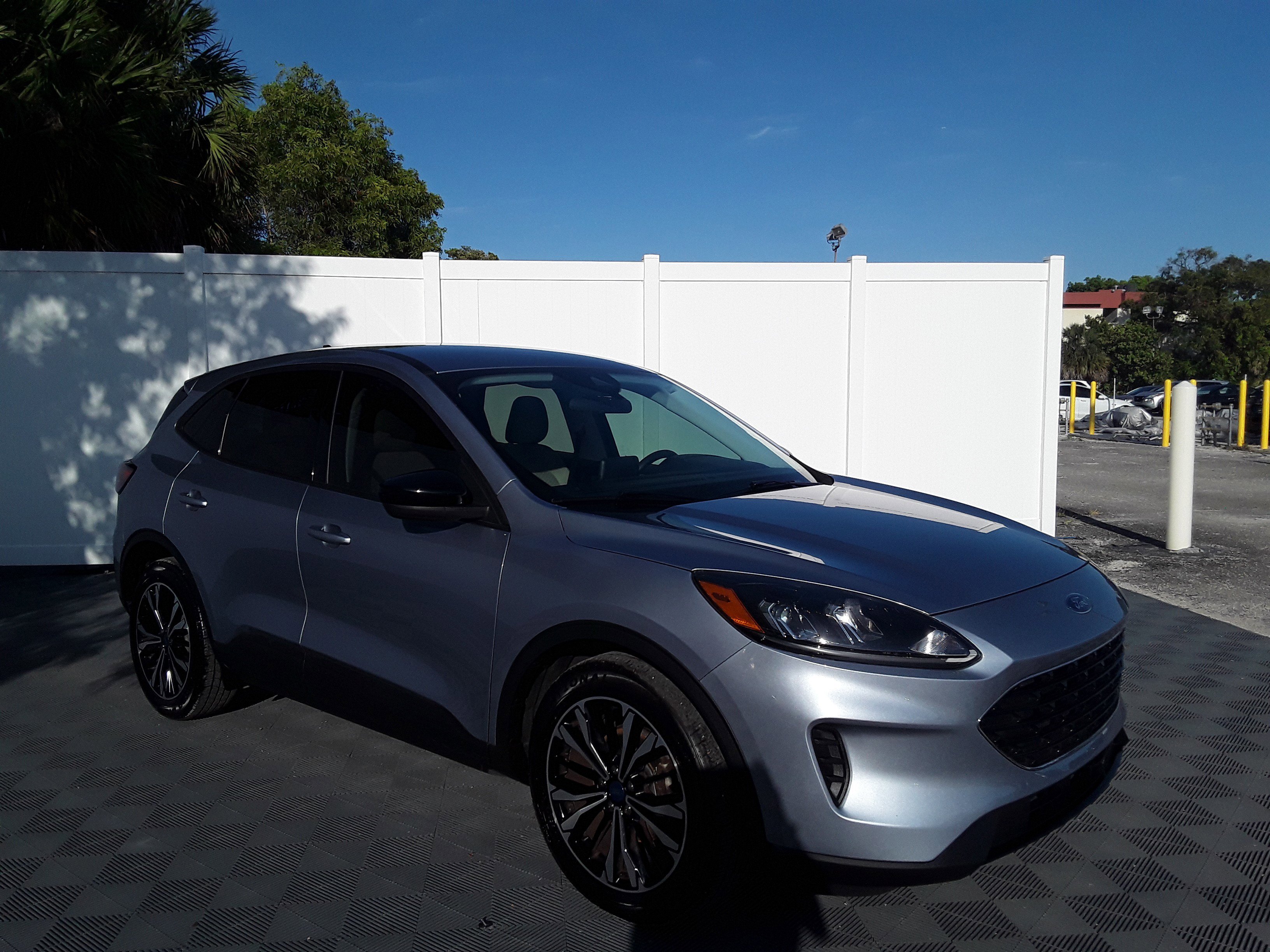 2022 Ford Escape SE FWD