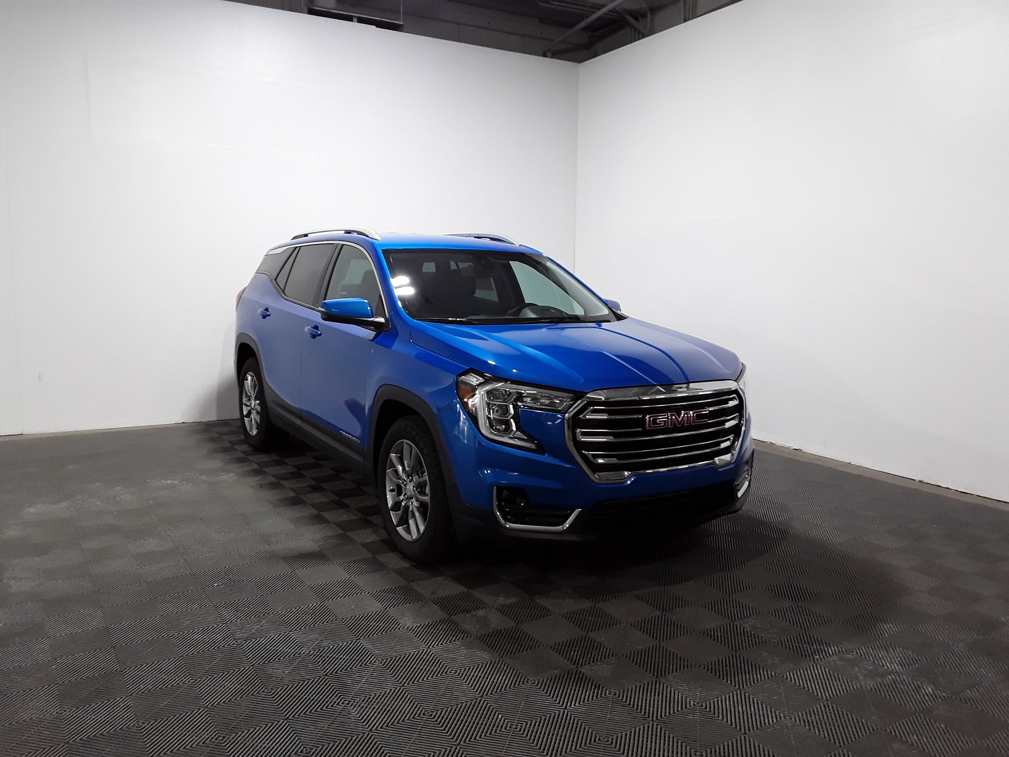 2024 GMC Terrain FWD 4dr SLT