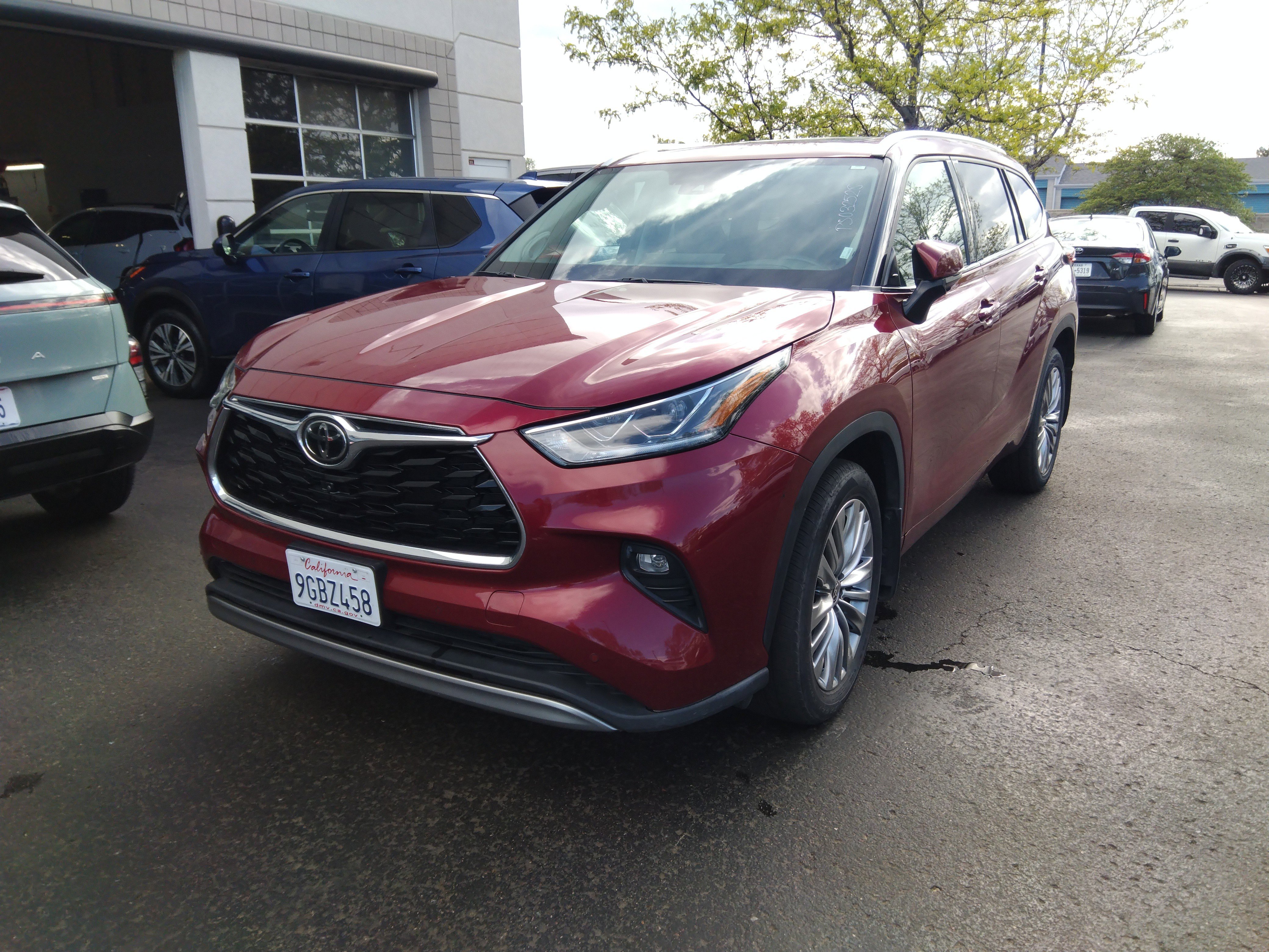 2023 Toyota Highlander Platinum AWD