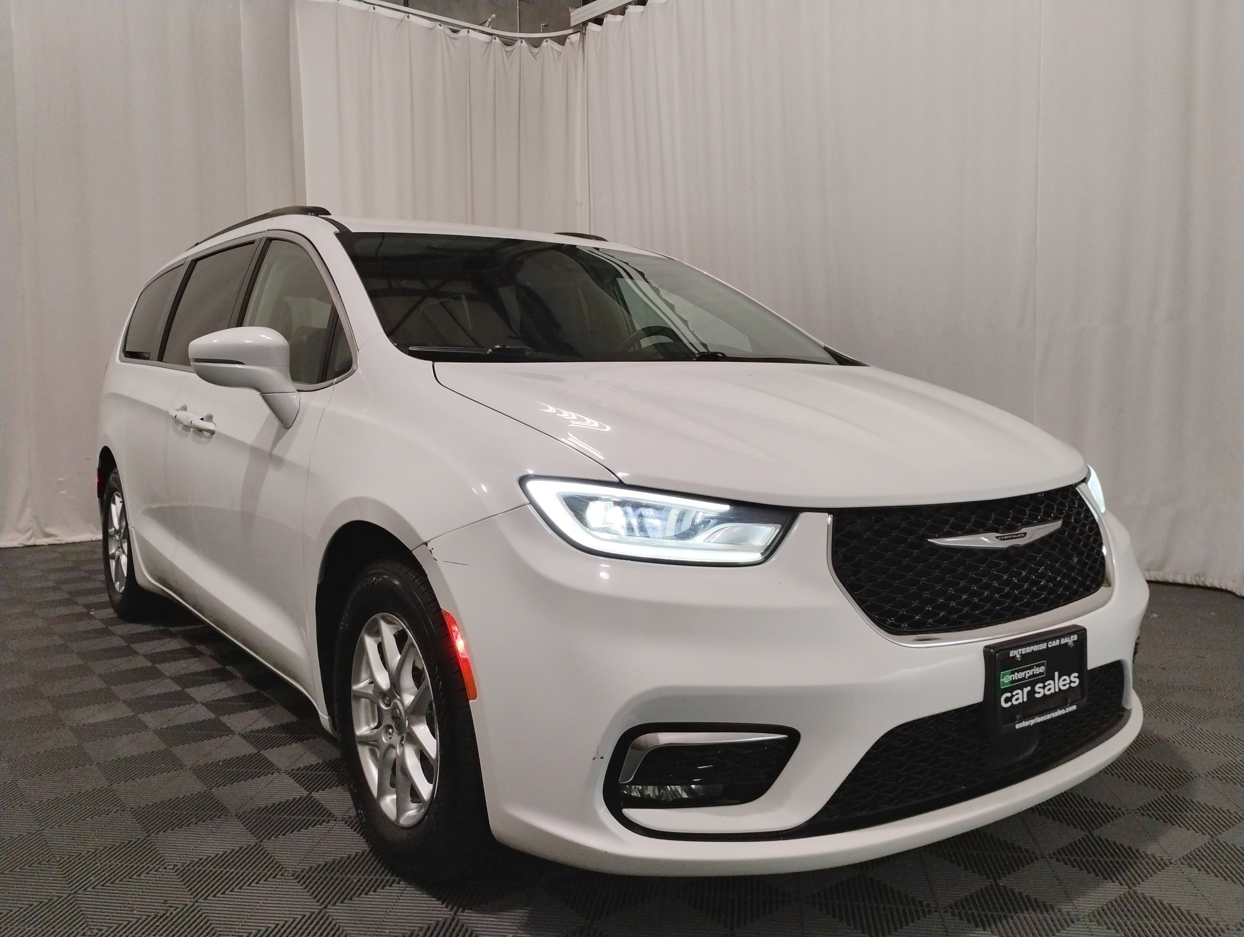 2022 Chrysler Pacifica Touring L FWD