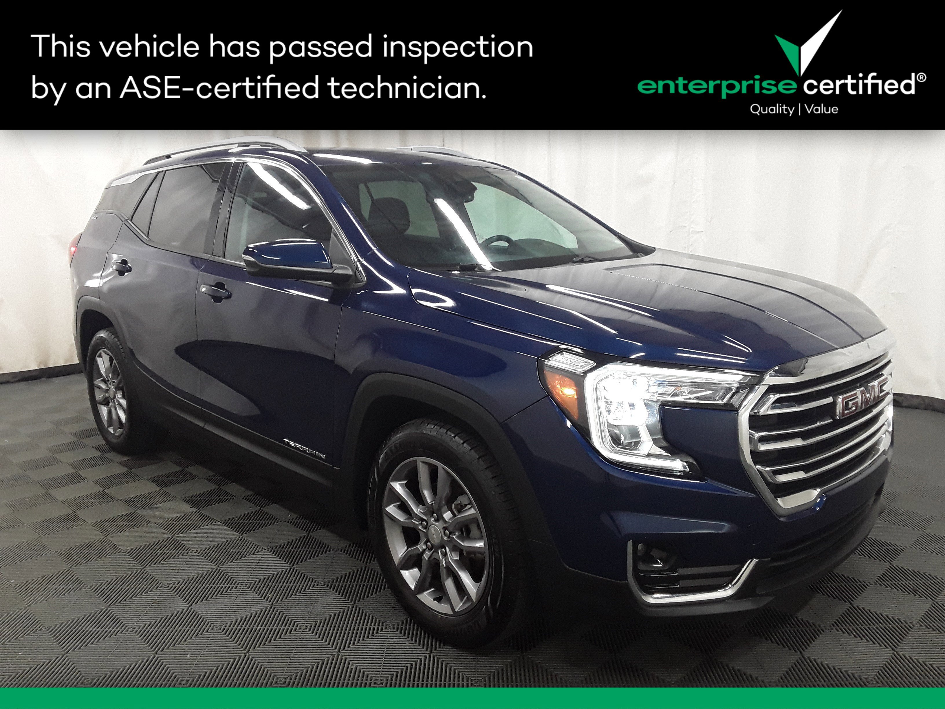 Used 2023 GMC Terrain FWD 4dr SLT