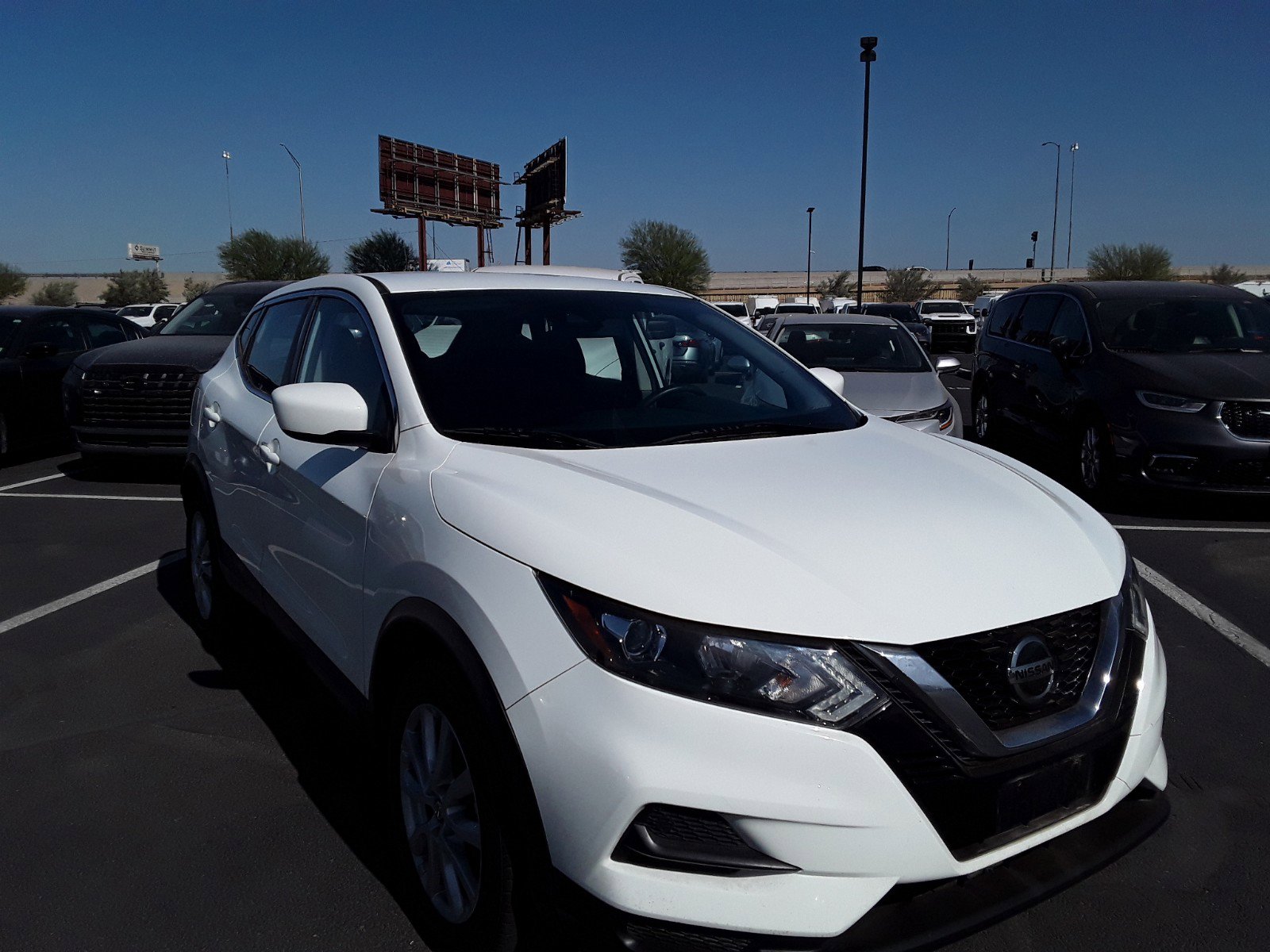 2022 Nissan Rogue Sport AWD S