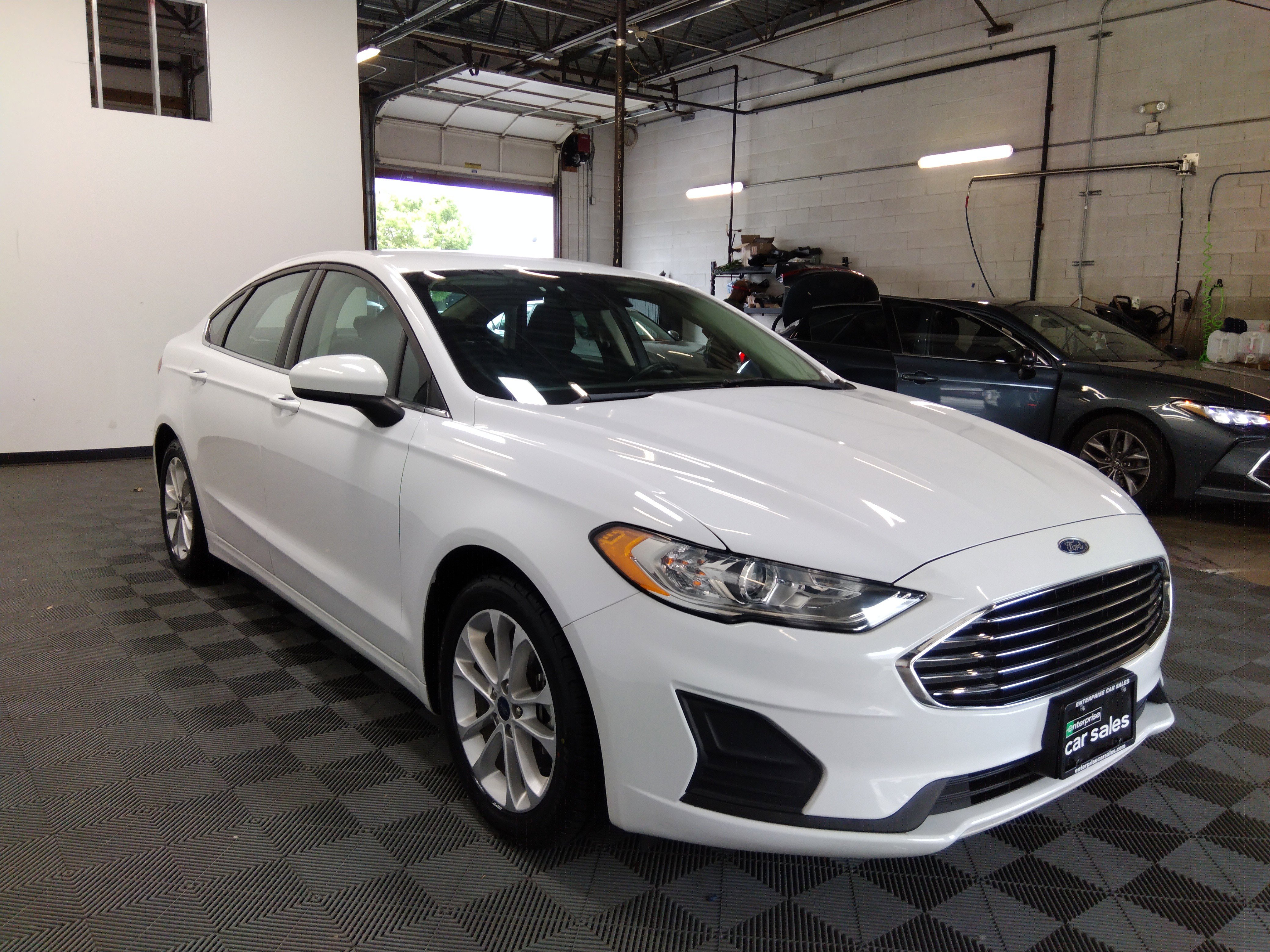 2020 Ford Fusion Hybrid SE FWD