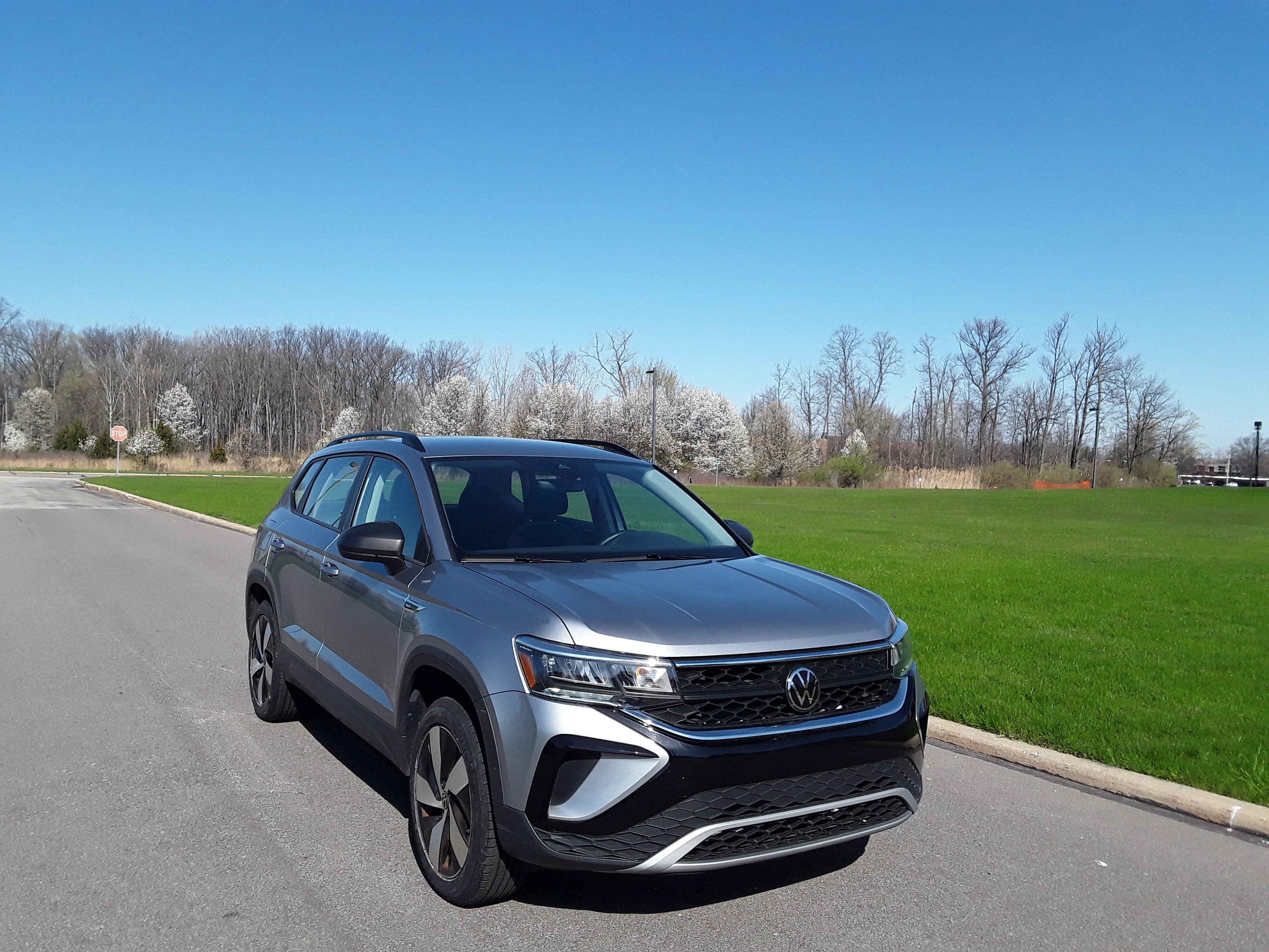 2024 Volkswagen Taos S 4MOTION