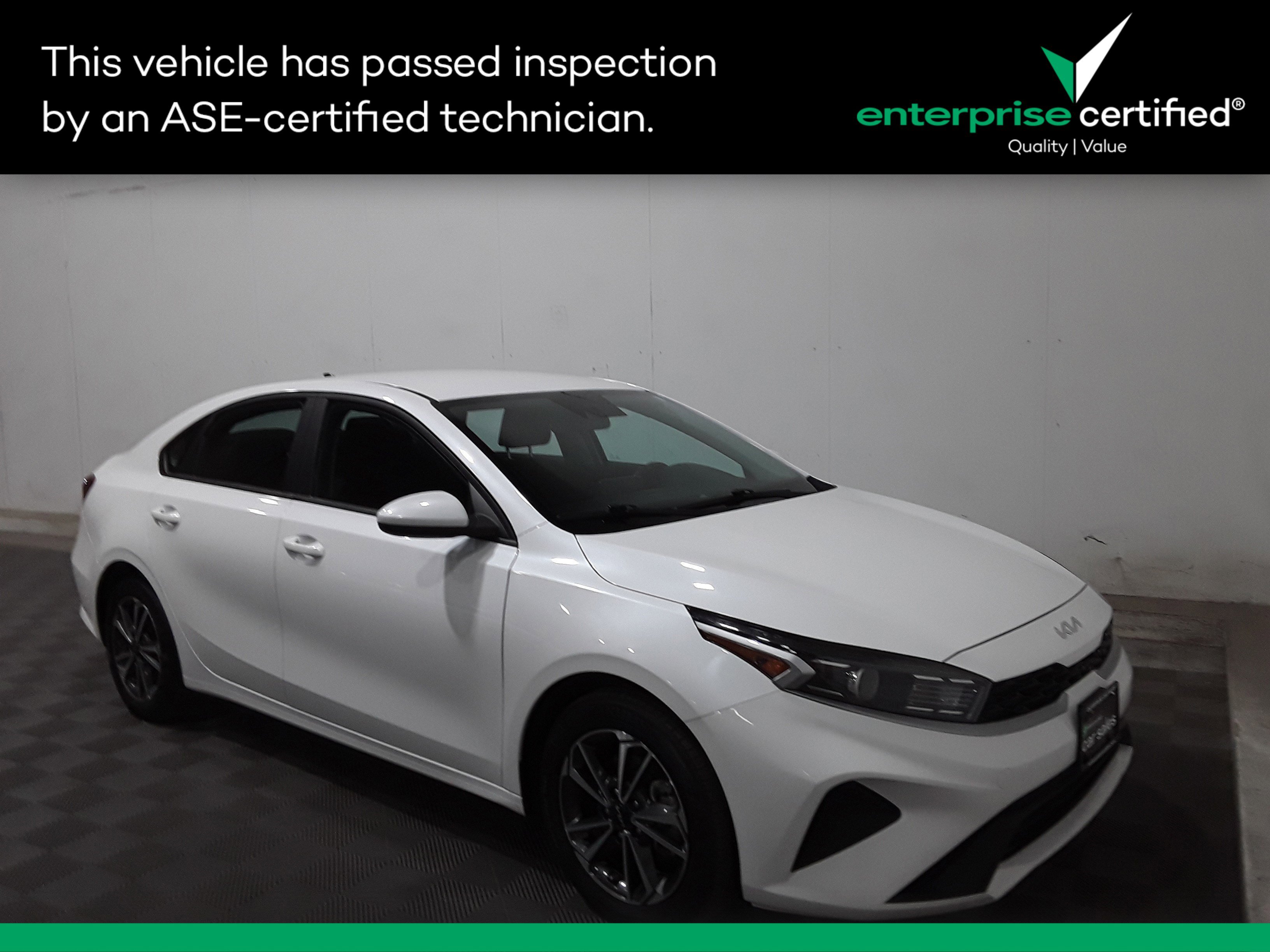 Used 2023 Kia Forte LXS IVT